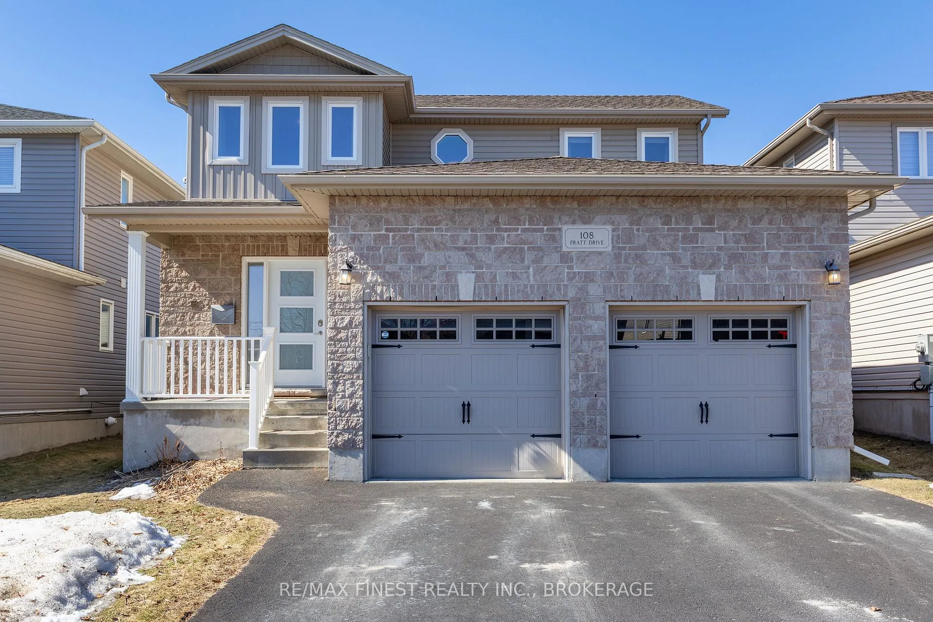 Photo 2 of 108 Pratt Drive, Loyalist, Amherstview — HOMEH