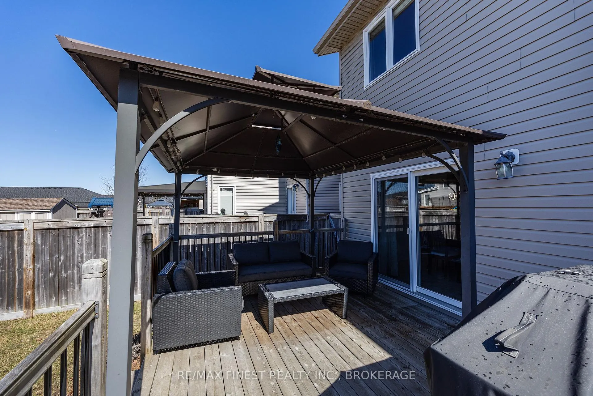 Photo 9 of 108 Pratt Drive, Loyalist, Amherstview — HOMEH