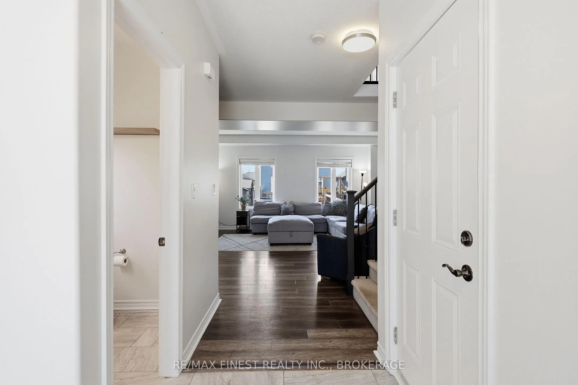Photo 13 of 108 Pratt Drive, Loyalist, Amherstview — HOMEH