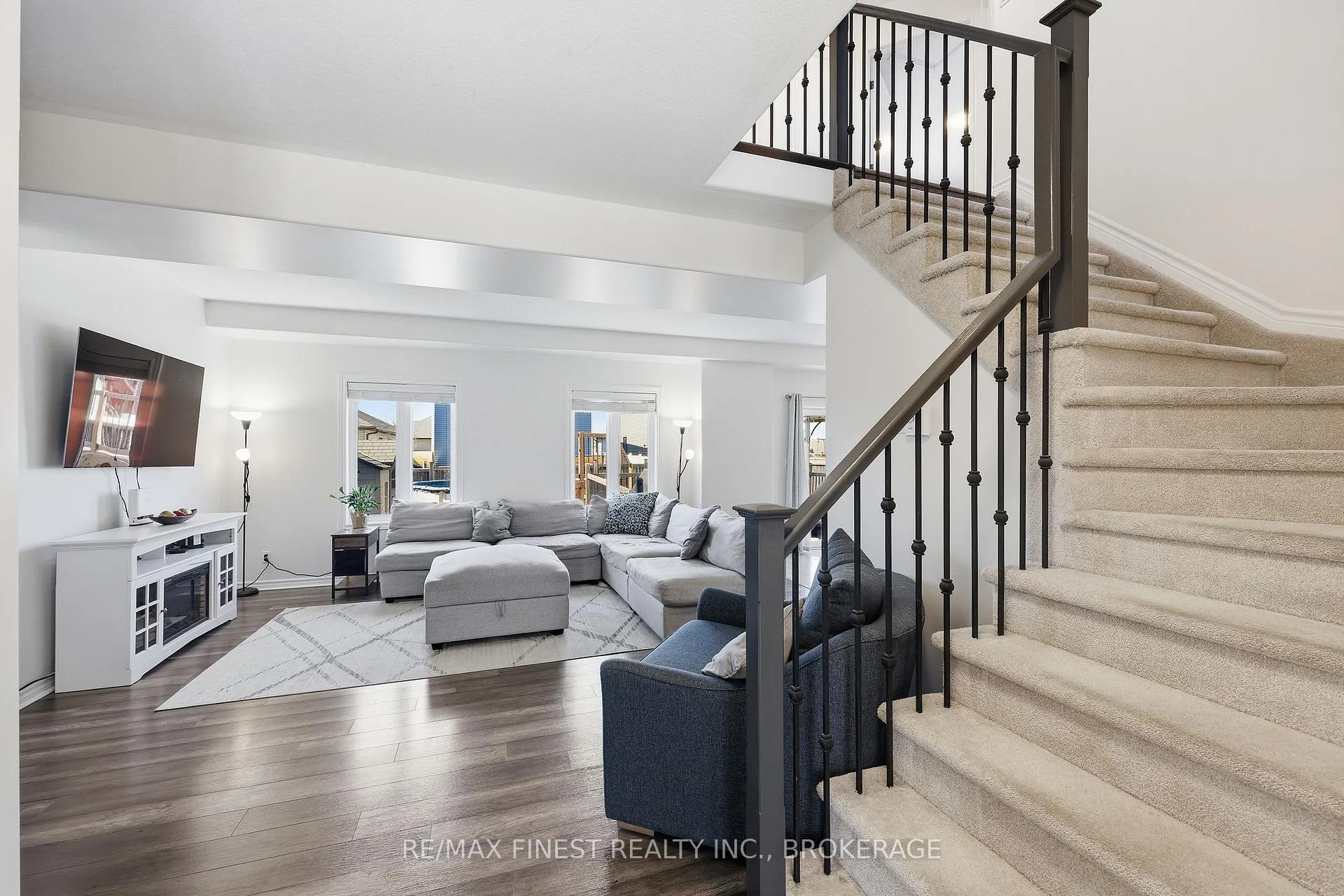 Photo 14 of 108 Pratt Drive, Loyalist, Amherstview — HOMEH