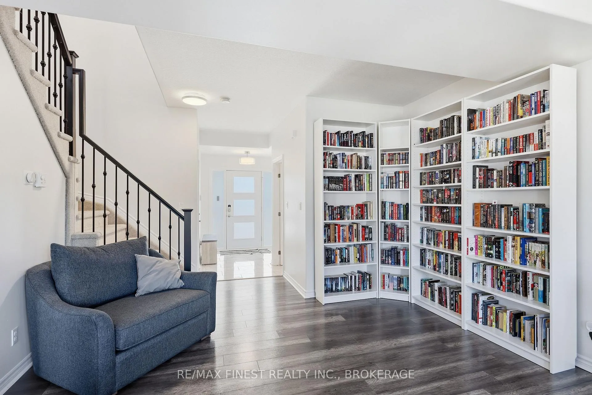 Photo 20 of 108 Pratt Drive, Loyalist, Amherstview — HOMEH