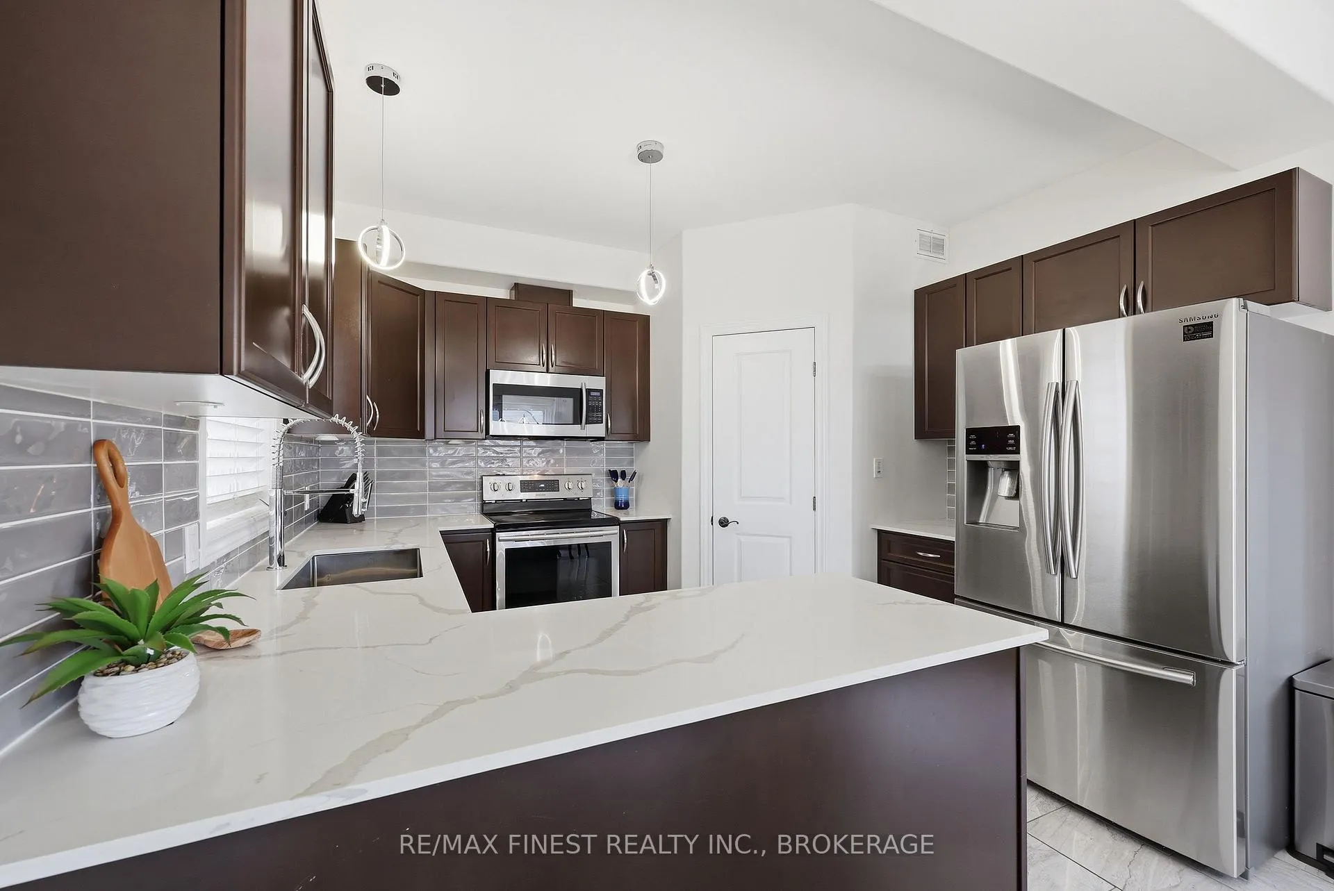 Photo 27 of 108 Pratt Drive, Loyalist, Amherstview — HOMEH