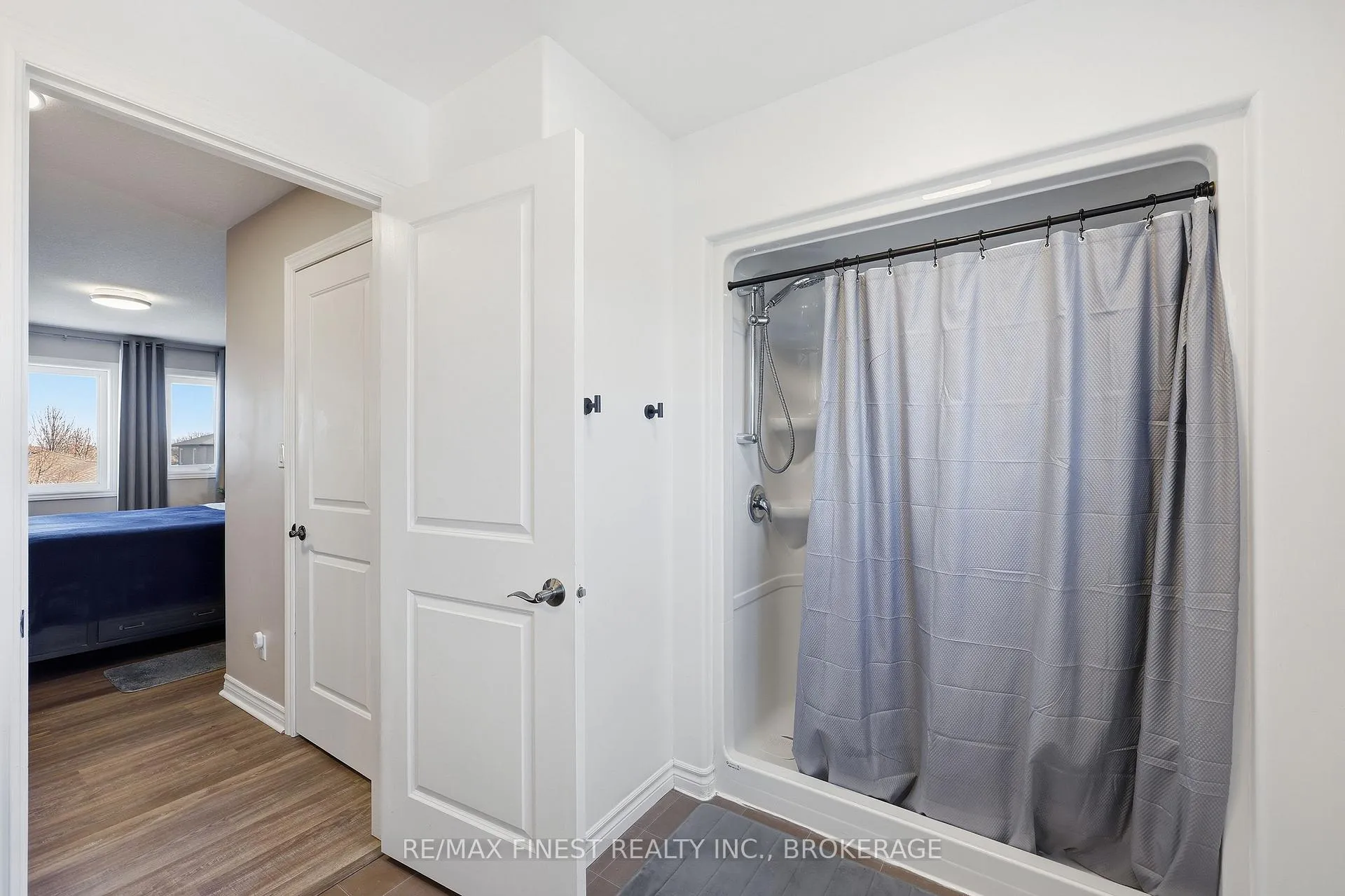 Photo 37 of 108 Pratt Drive, Loyalist, Amherstview — HOMEH