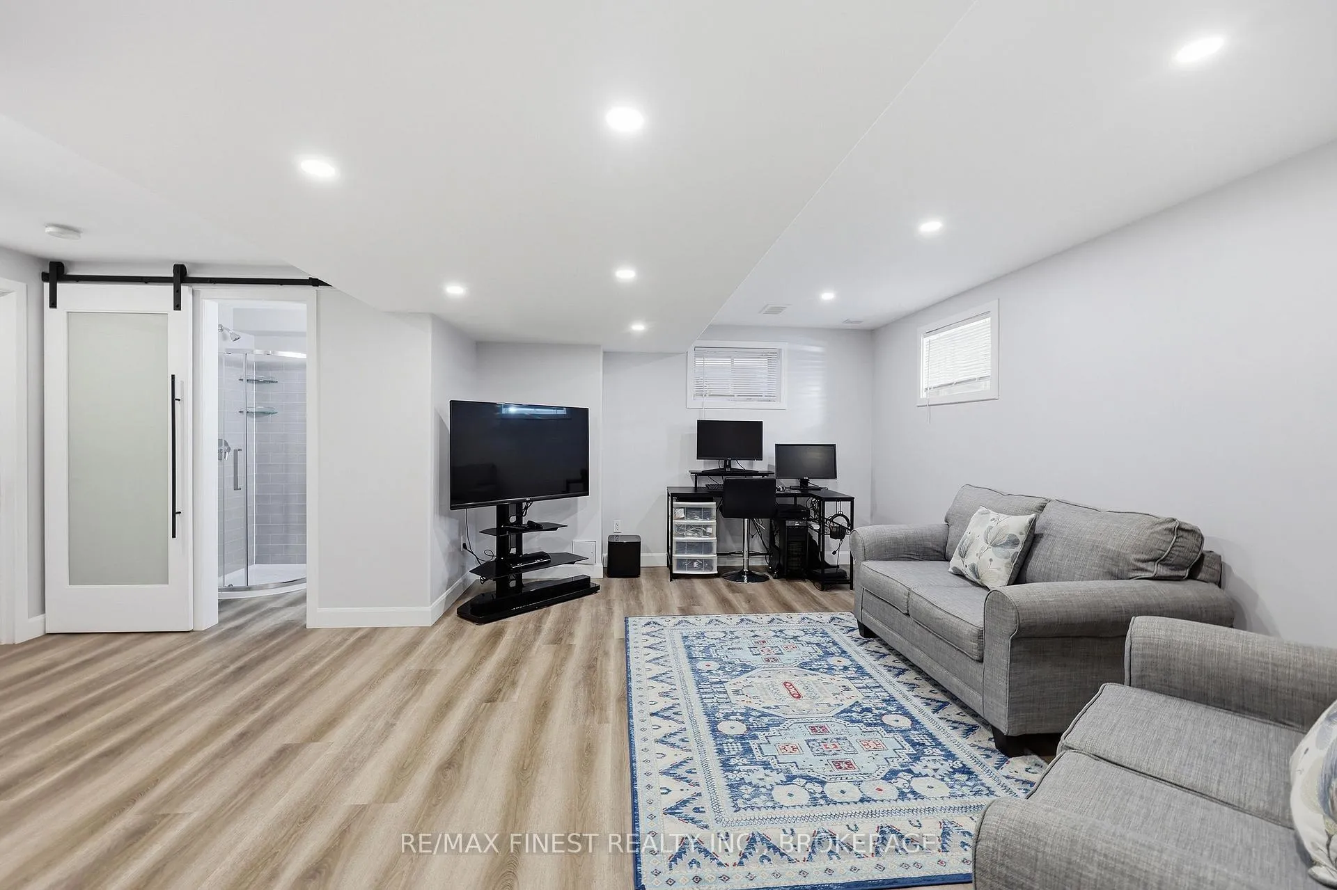 Photo 46 of 108 Pratt Drive, Loyalist, Amherstview — HOMEH
