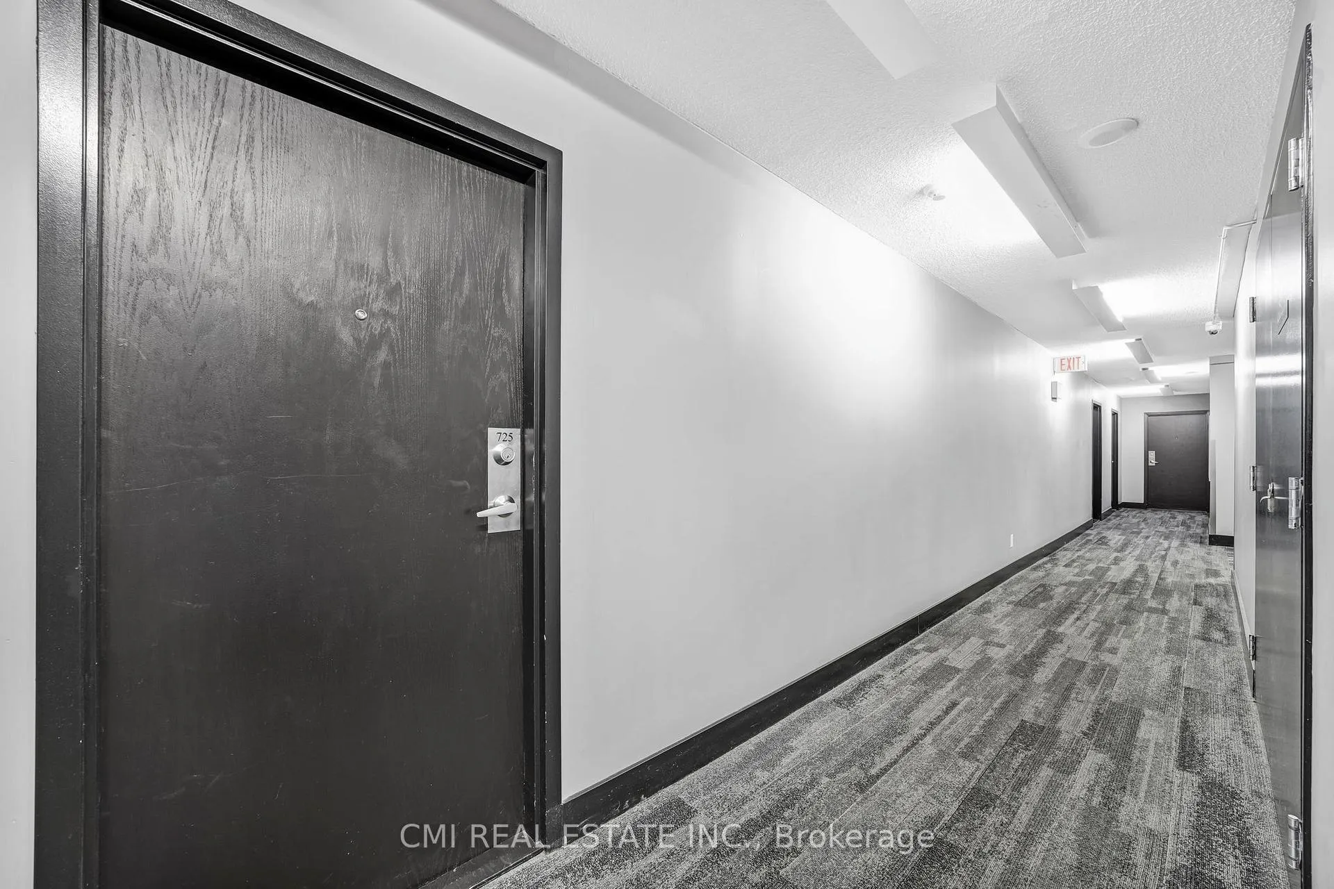 Photo 3 of Unit 725, 38 Joe Shuster Way, Toronto, South Parkdale — HOMEH