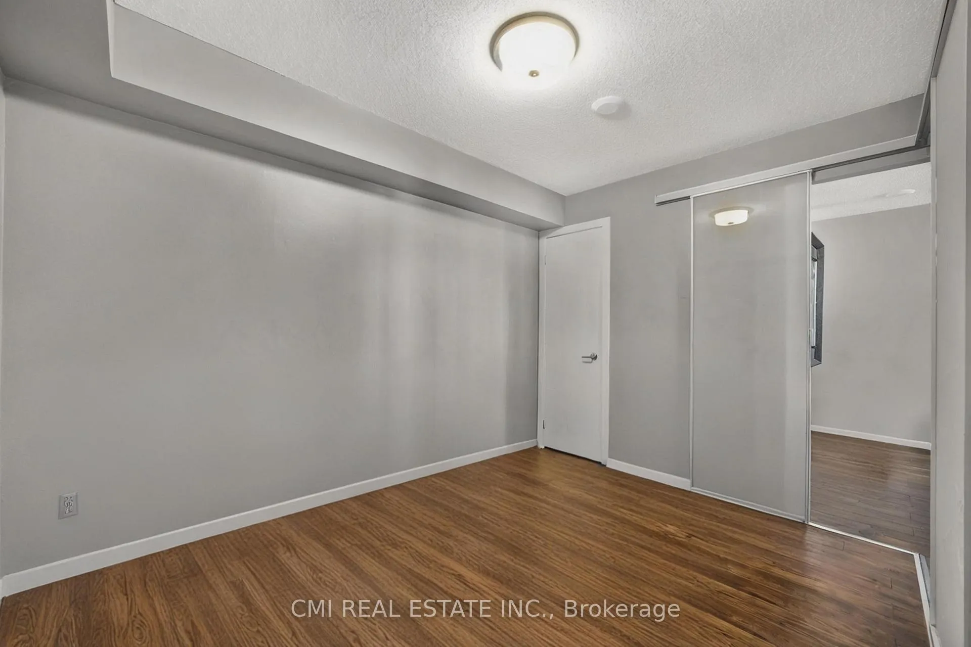 Photo 19 of Unit 725, 38 Joe Shuster Way, Toronto, South Parkdale — HOMEH