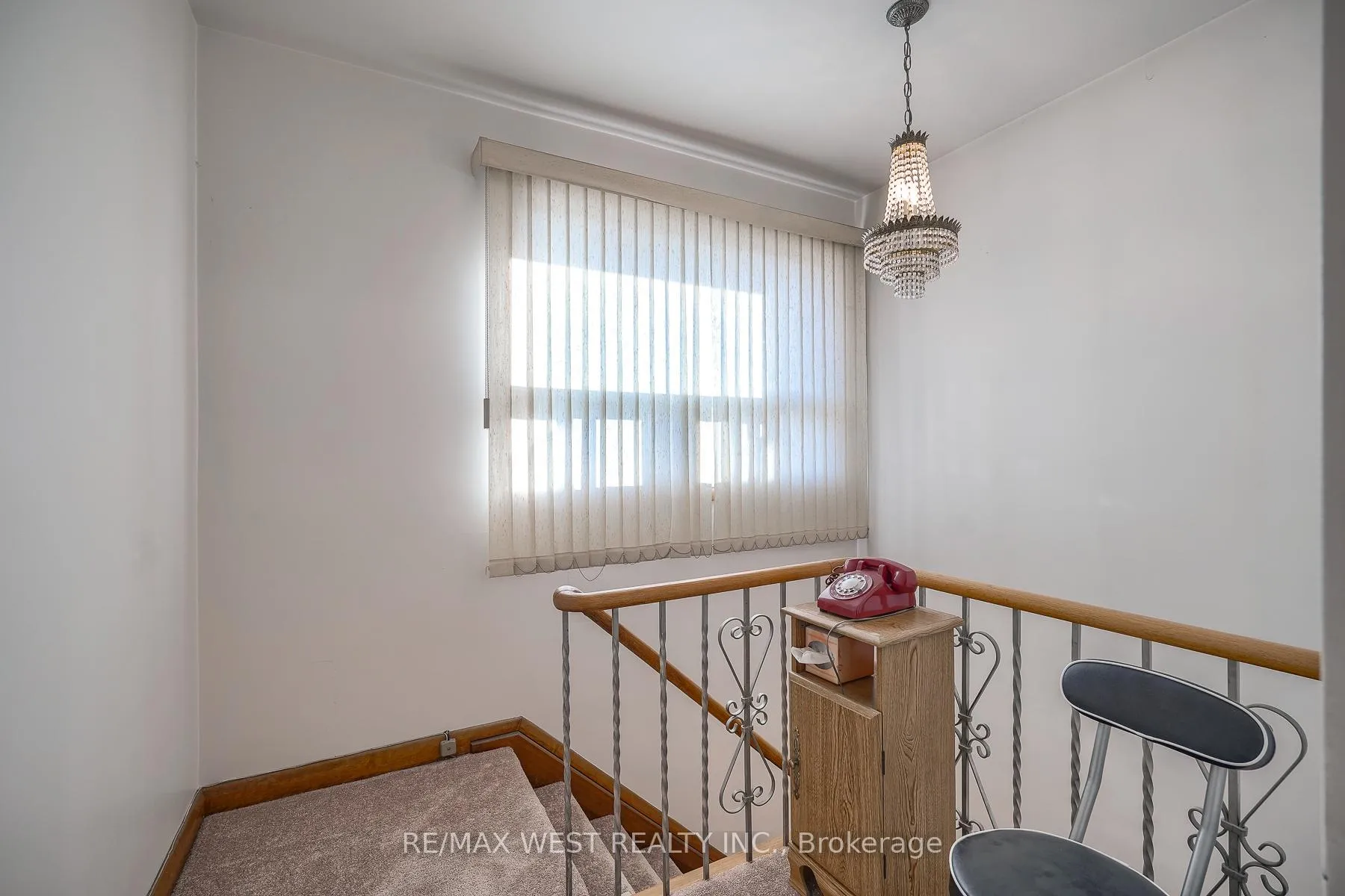 Photo 18 of 6 Dalrymple Drive, Toronto, Rockcliffe-Smythe — HOMEH