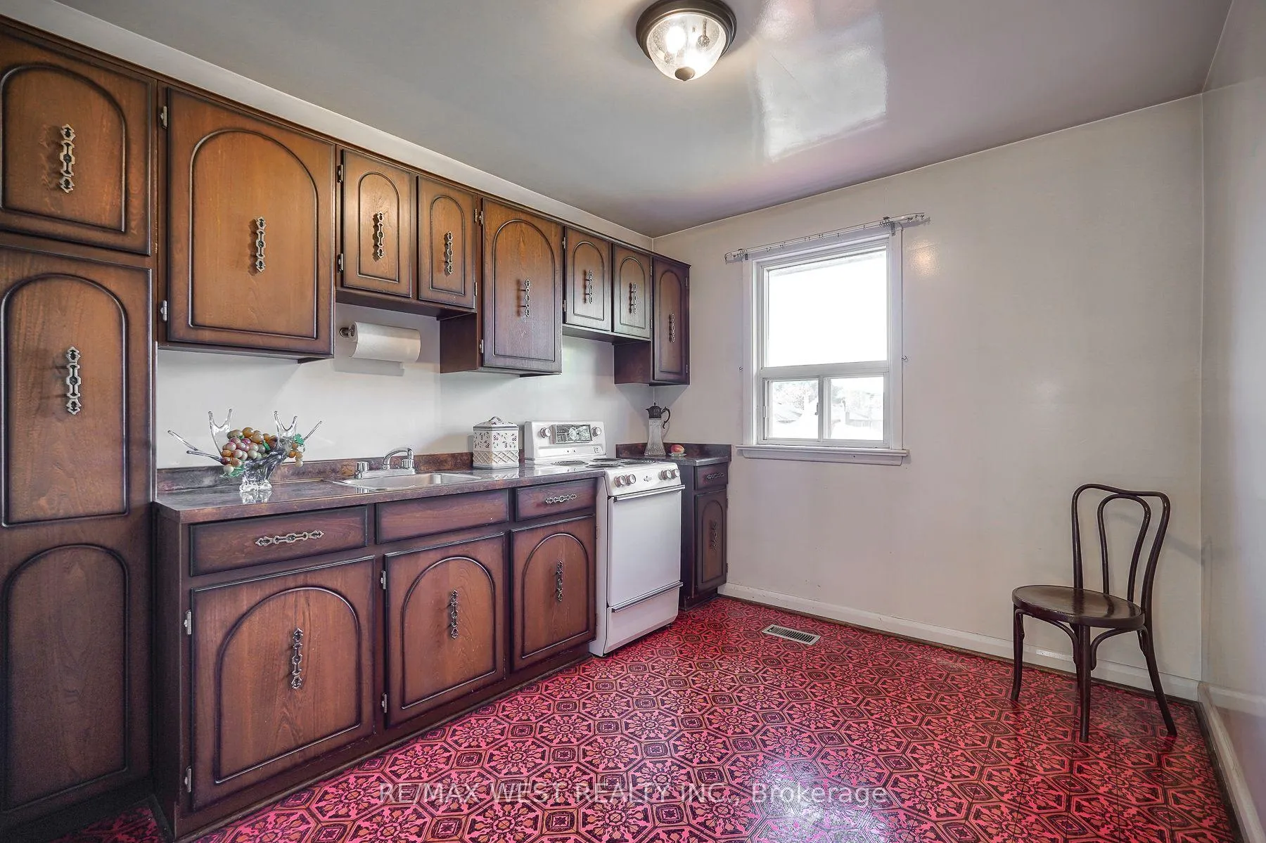 Photo 24 of 6 Dalrymple Drive, Toronto, Rockcliffe-Smythe — HOMEH