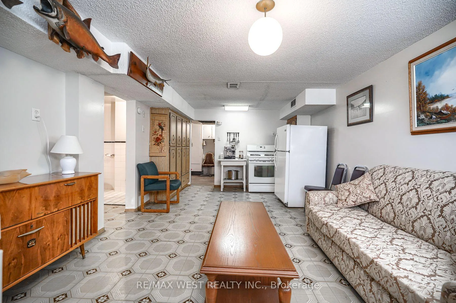 Photo 29 of 6 Dalrymple Drive, Toronto, Rockcliffe-Smythe — HOMEH