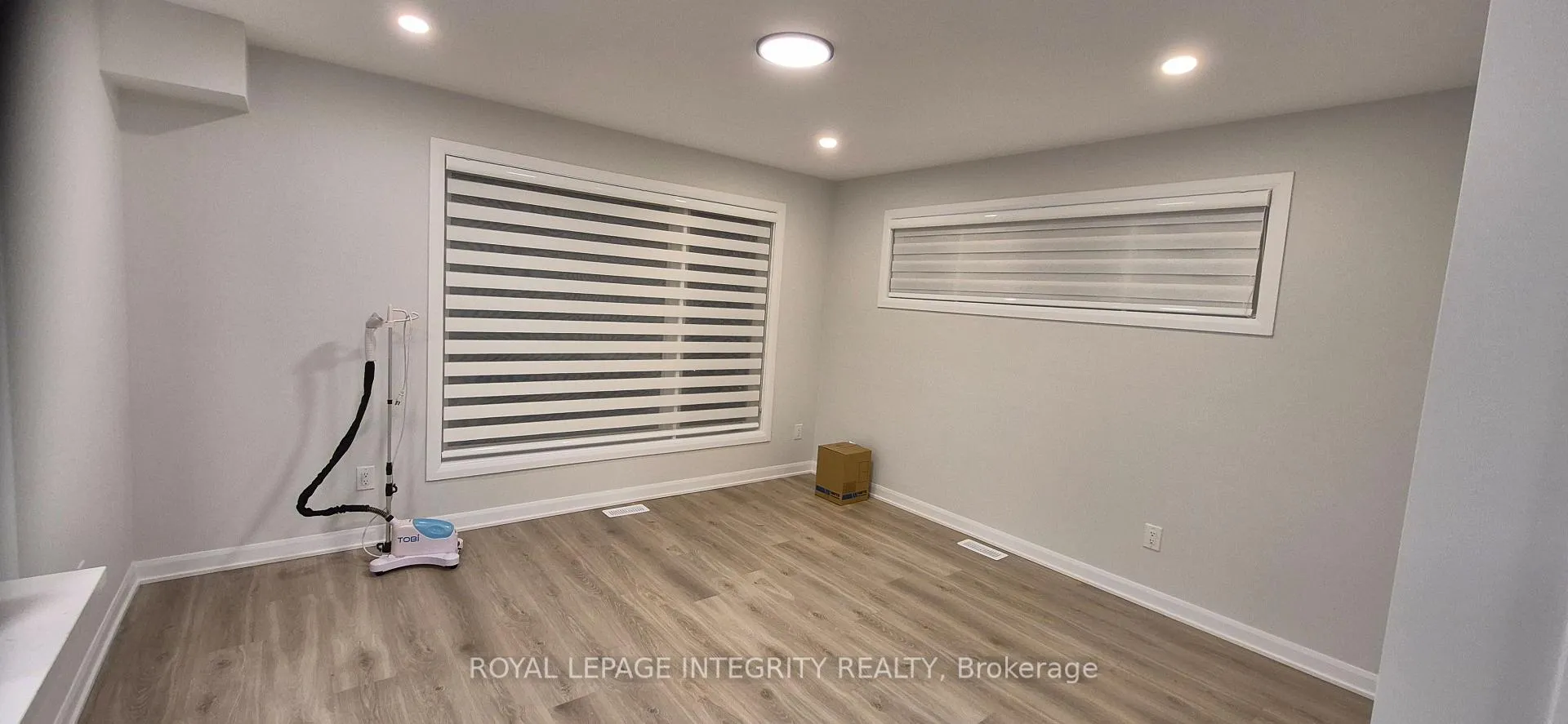 Photo 4 of Unit 1, 401 Glenroy Gilbert Drive, Ottawa, Barrhaven - Strandherd — HOMEH