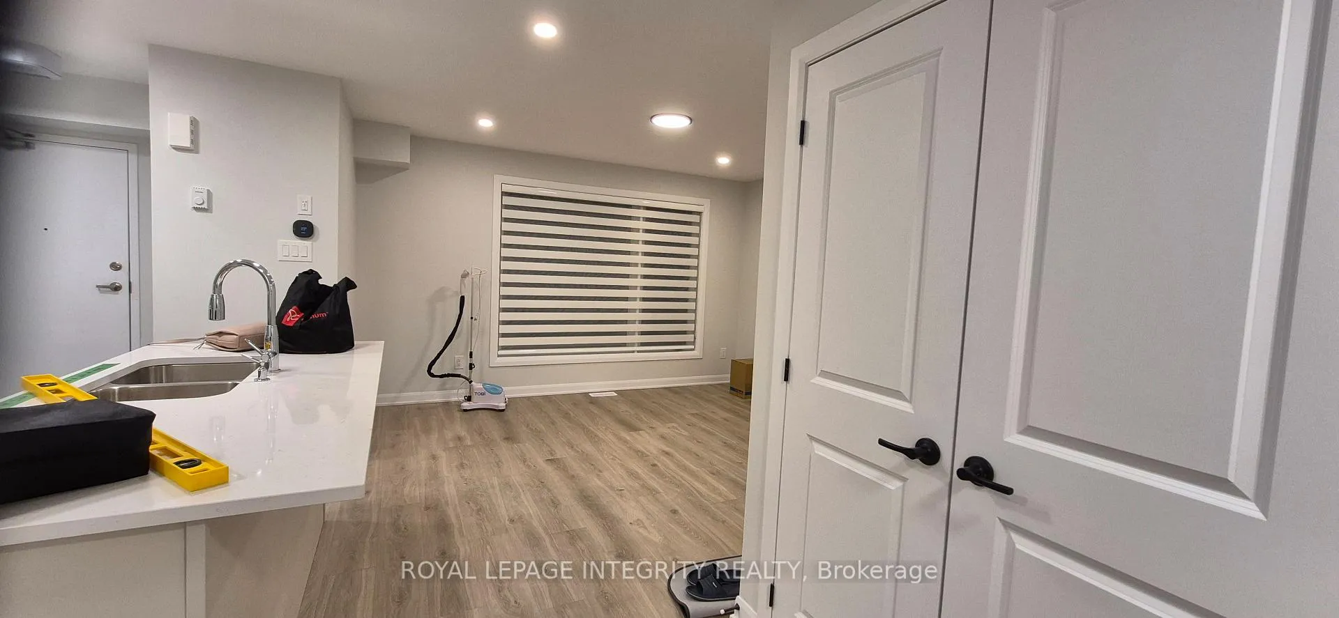 Photo 5 of Unit 1, 401 Glenroy Gilbert Drive, Ottawa, Barrhaven - Strandherd — HOMEH