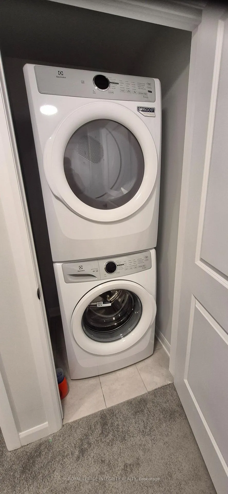Photo 10 of Unit 1, 401 Glenroy Gilbert Drive, Ottawa, Barrhaven - Strandherd — HOMEH