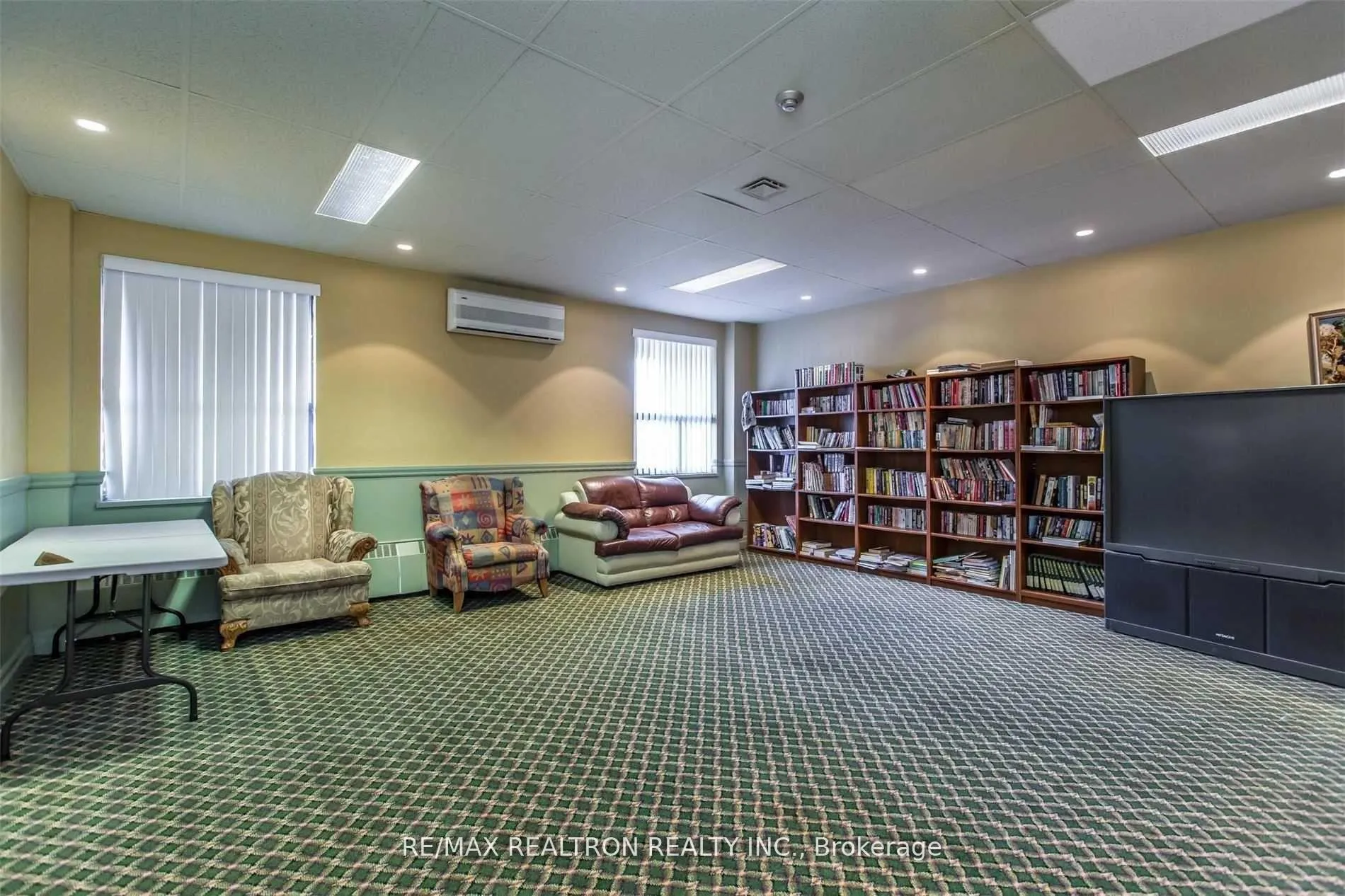 Photo 16 of Unit 404, 90 Ling Road, Scarborough, West Hill — HOMEH