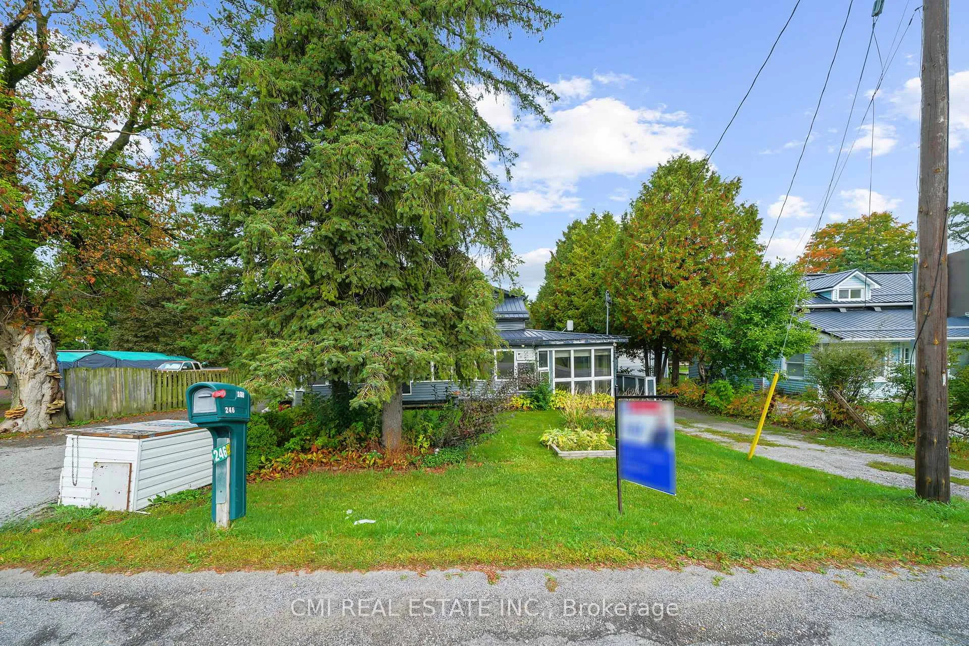 Photo 2 of 246 Regional 8 Road, Uxbridge, Rural Uxbridge — HOMEH