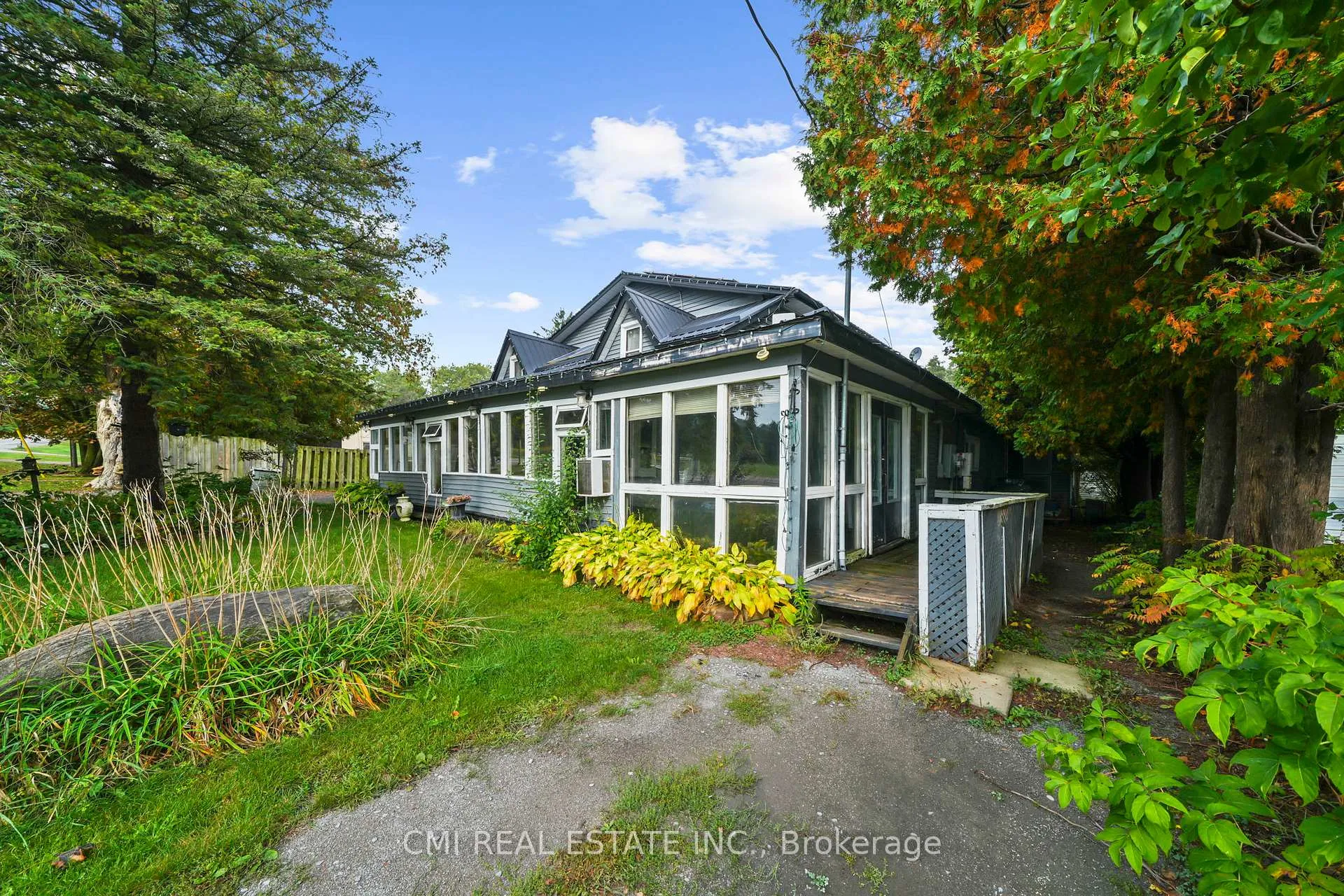 Photo 3 of 246 Regional 8 Road, Uxbridge, Rural Uxbridge — HOMEH