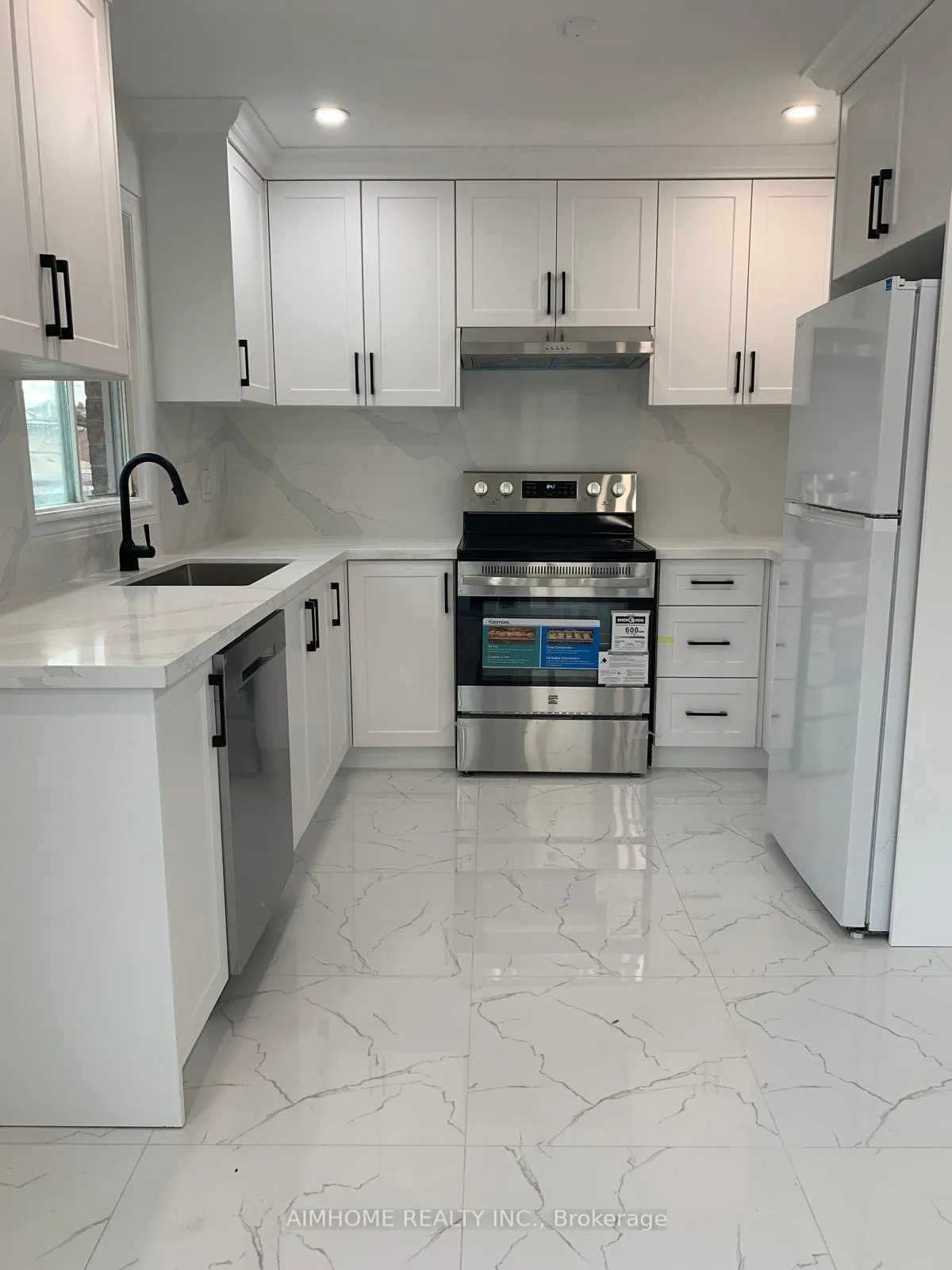 Photo 1 of 31 Timbermill Crescent, Markham, Raymerville — HOMEH