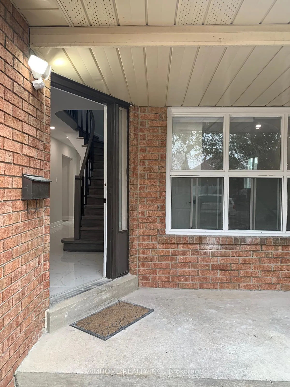 Photo 3 of 31 Timbermill Crescent, Markham, Raymerville — HOMEH