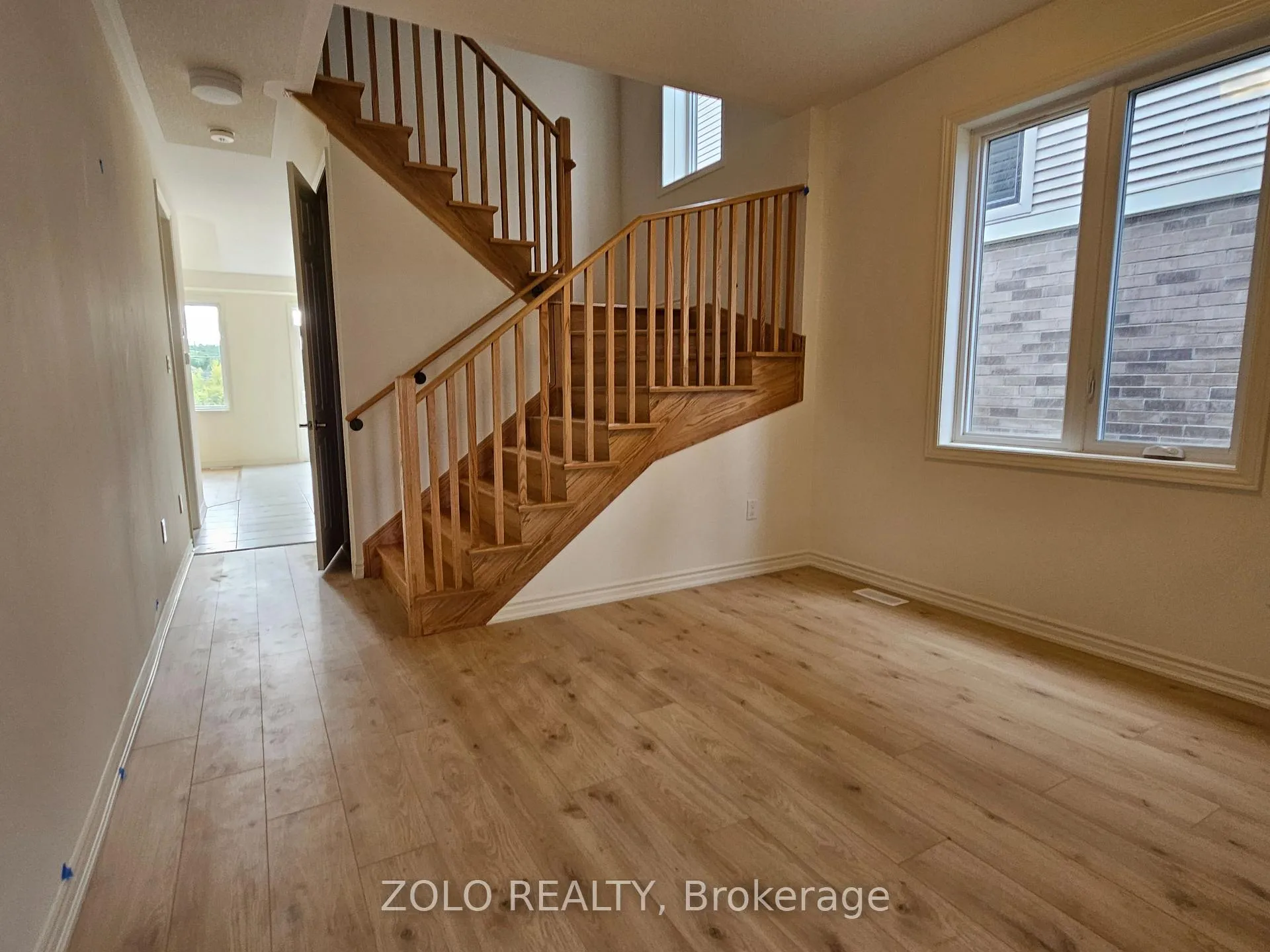 Photo 2 of 496 Trevor Street, Cobourg — HOMEH