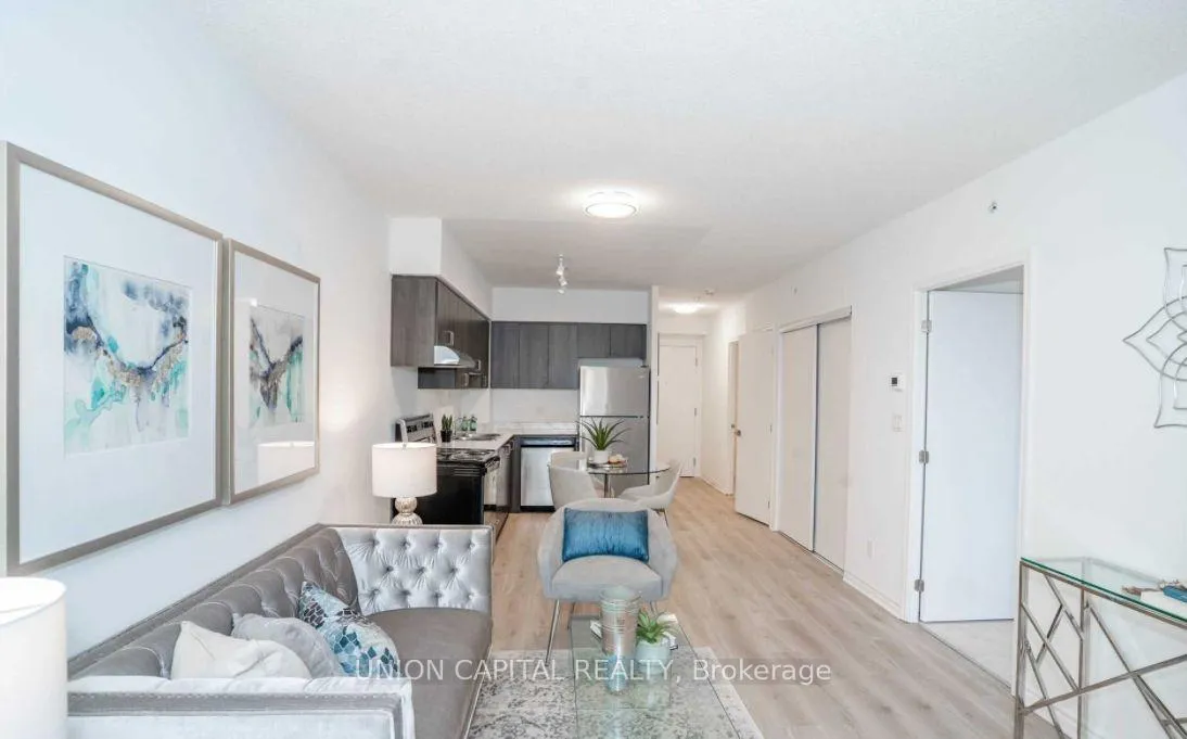 Front of Unit 423, 1 Falaise Road