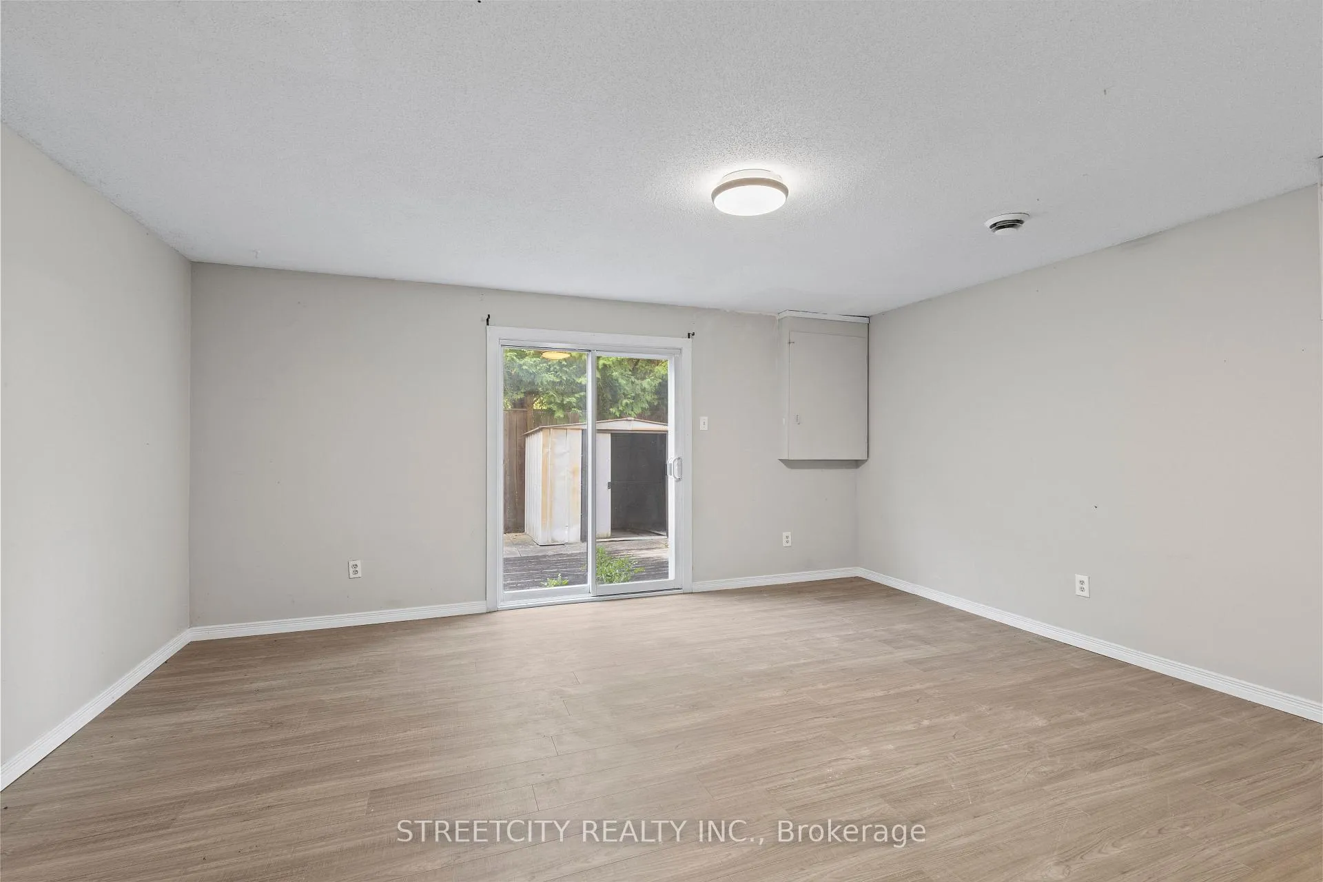 Photo 16 of Unit 36, 577 Third Street, London, East H — HOMEH