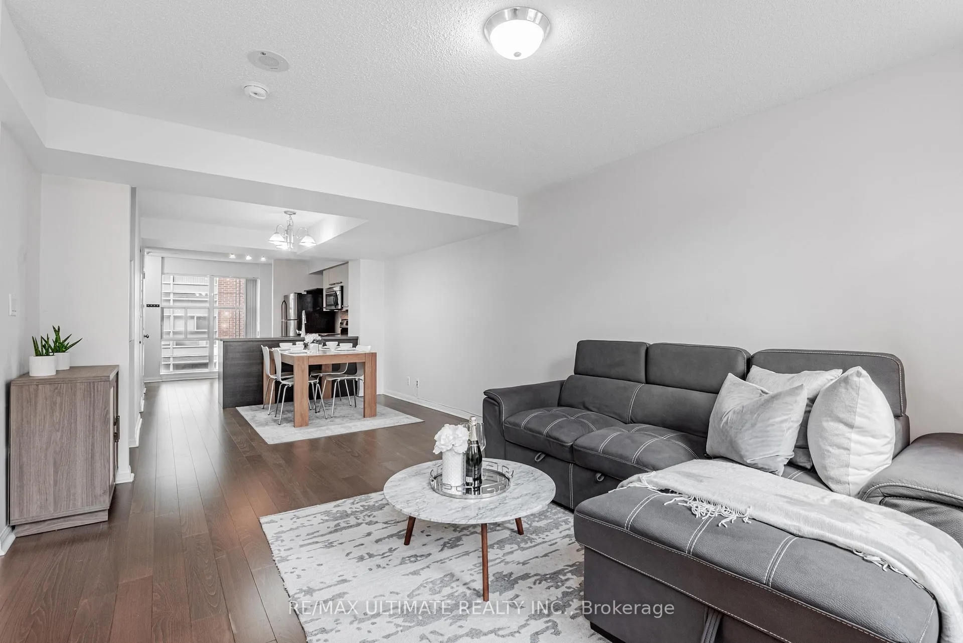 Front of Unit 311, 11 St Joseph Street