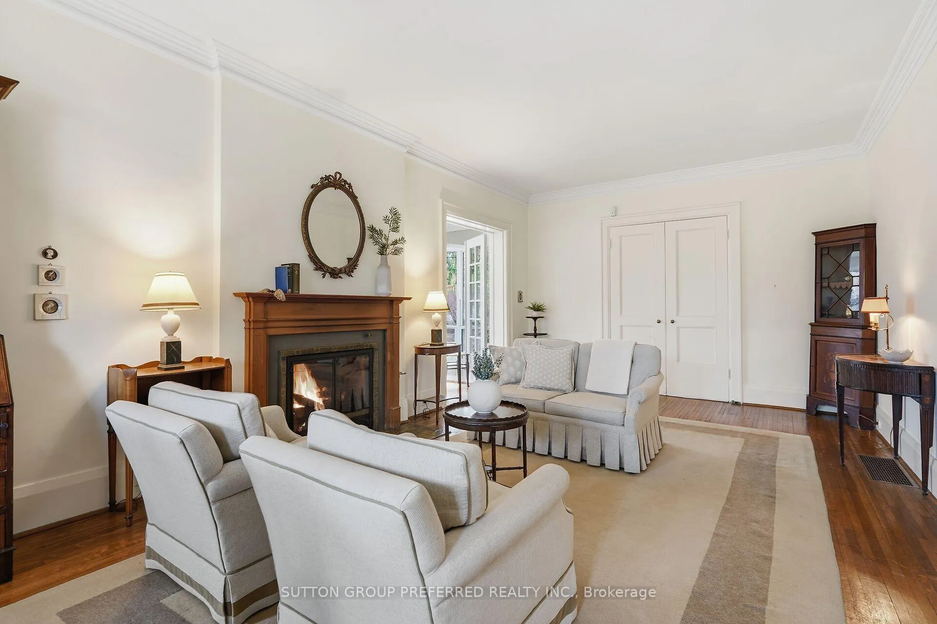 Photo 15 of 119 Base Line Road E, London, South G — HOMEH