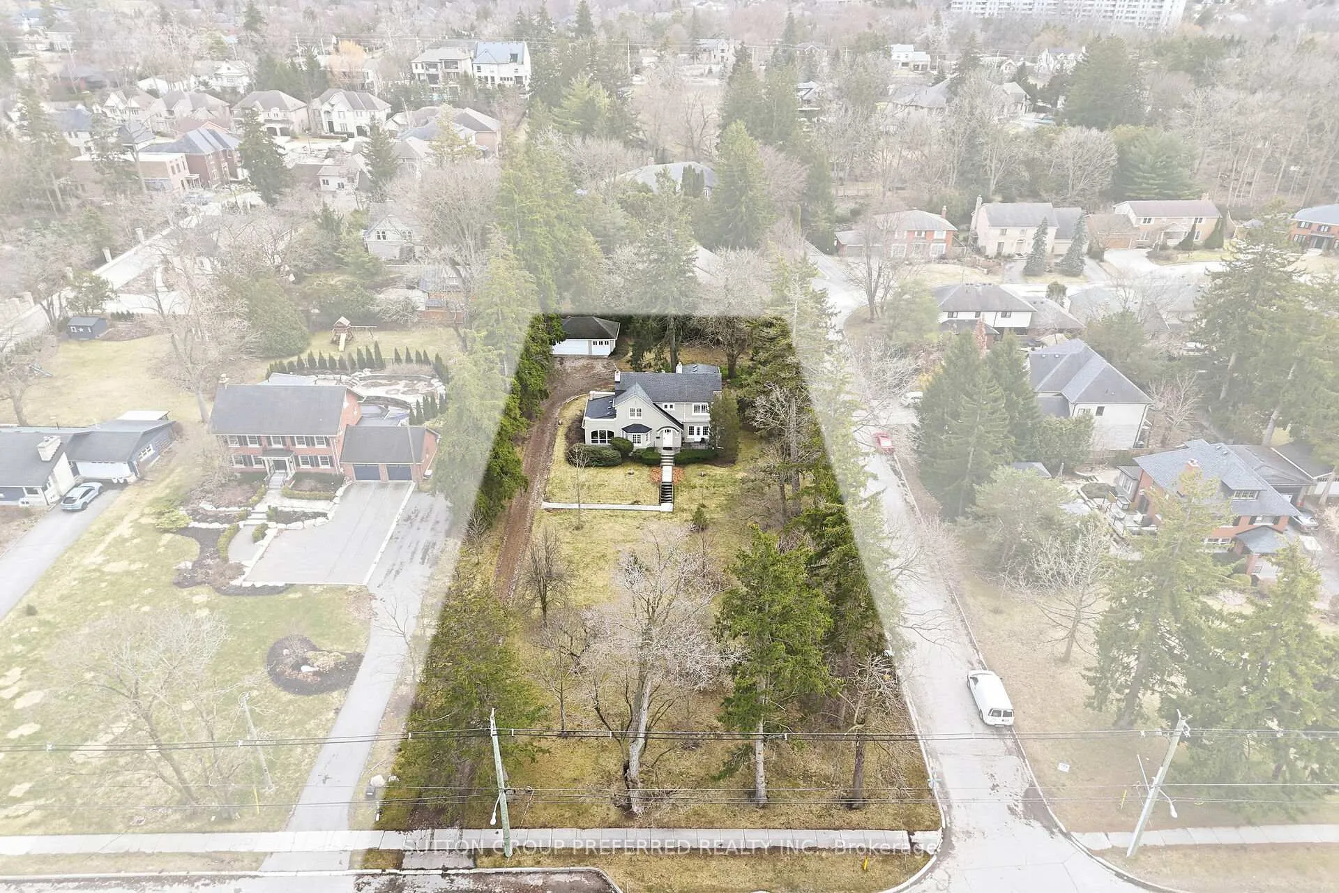 Photo 49 of 119 Base Line Road E, London, South G — HOMEH