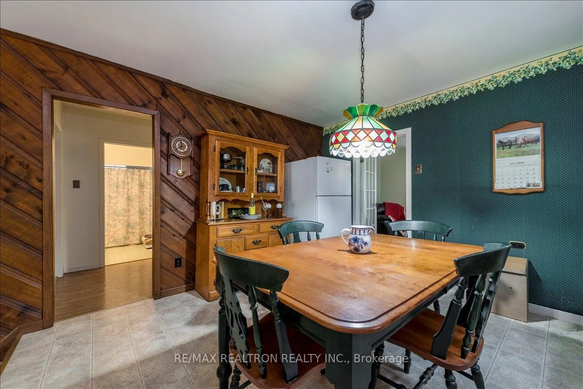 Photo 5 of 108 Eighth Street, Collingwood — HOMEH