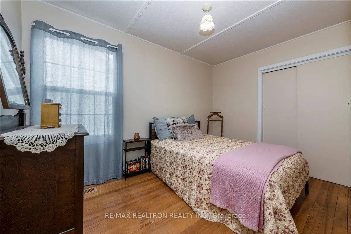 Photo 13 of 108 Eighth Street, Collingwood — HOMEH