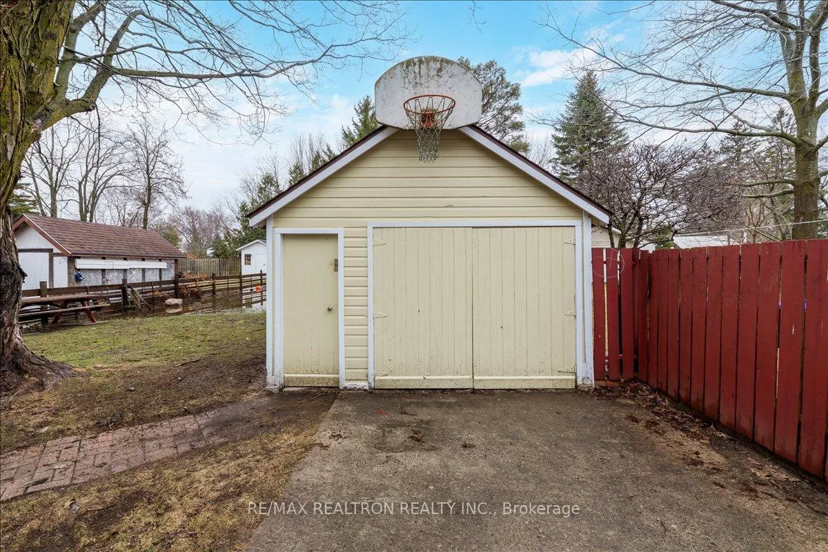Photo 18 of 108 Eighth Street, Collingwood — HOMEH