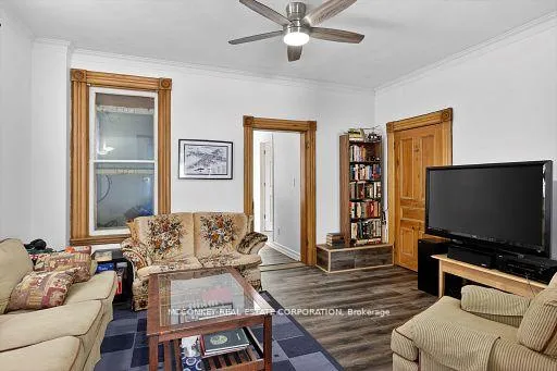 Photo 10 of 507 Stewart Street, Peterborough, Town Ward 3 — HOMEH