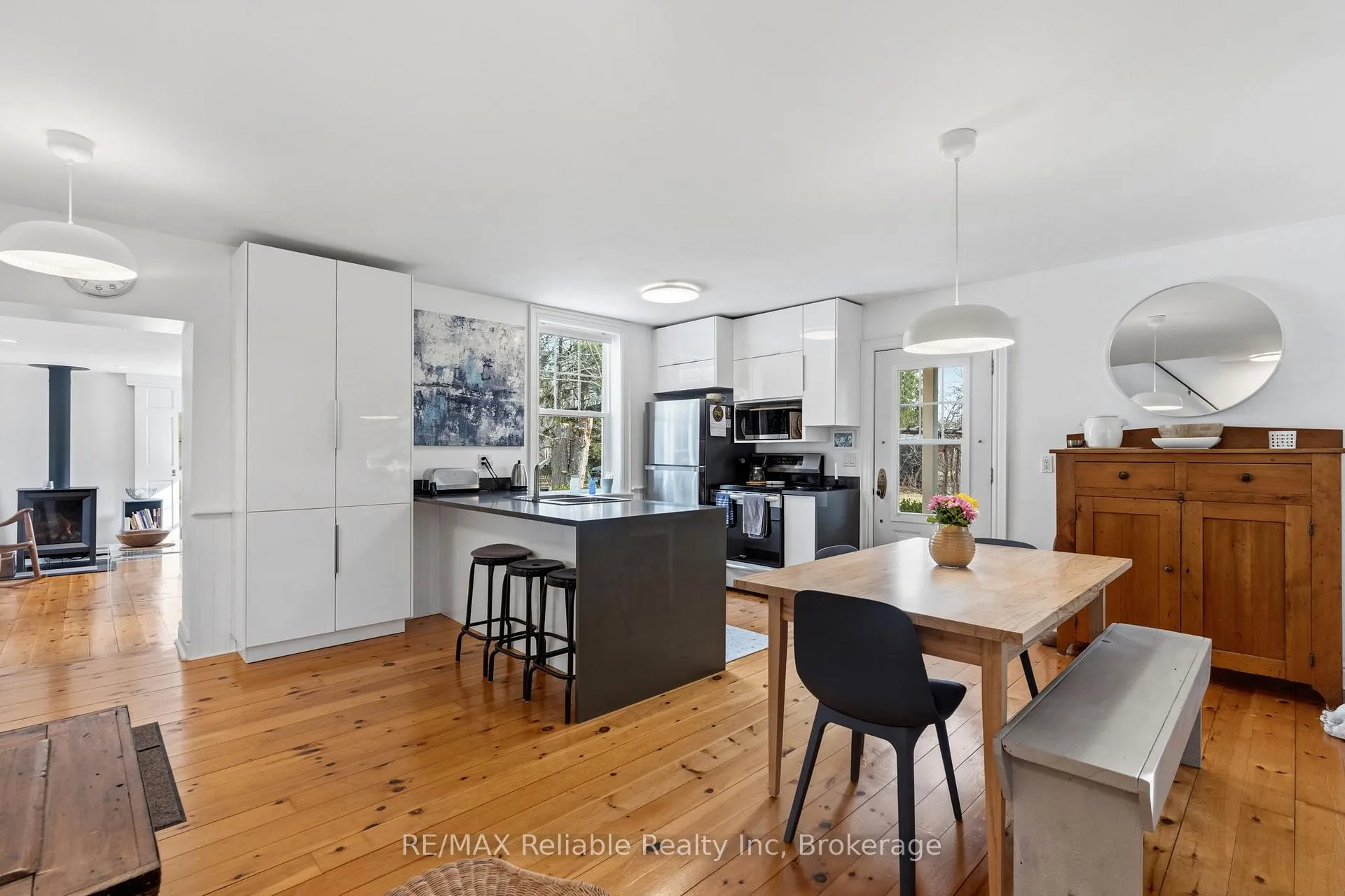 Photo 6 of 77419A Bluewater Highway, Central Huron, Goderich — HOMEH