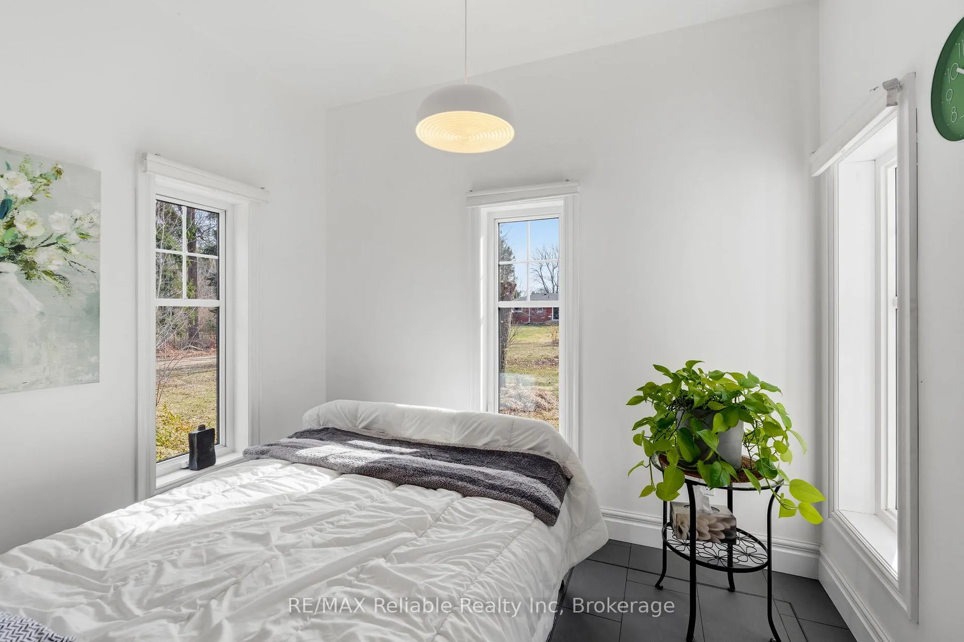 Photo 18 of 77419A Bluewater Highway, Central Huron, Goderich — HOMEH