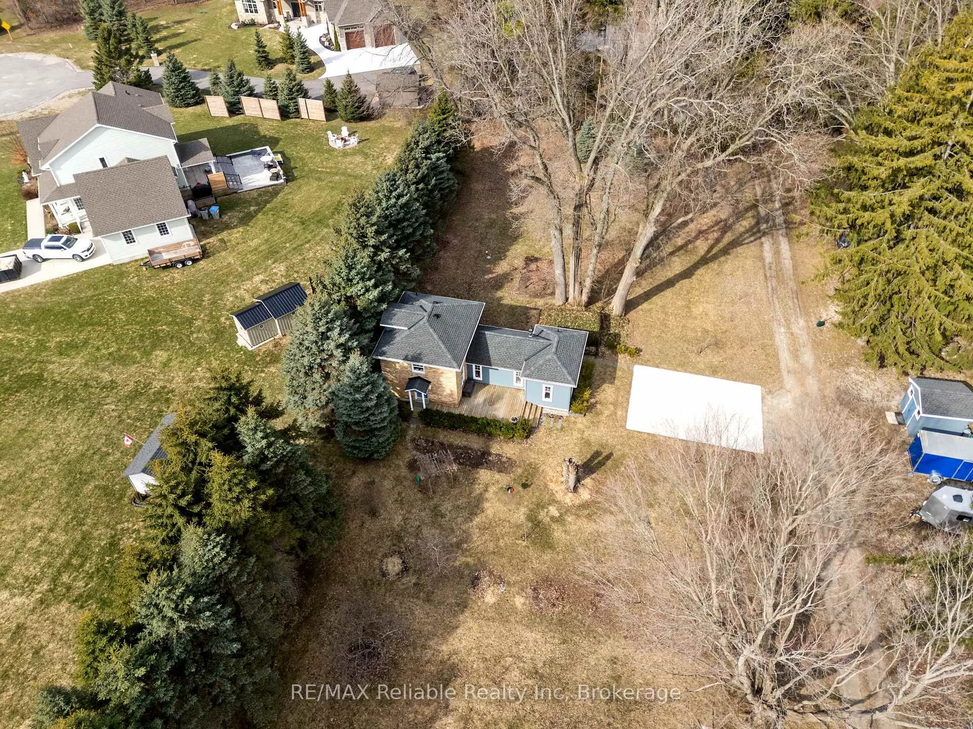 Photo 36 of 77419A Bluewater Highway, Central Huron, Goderich — HOMEH