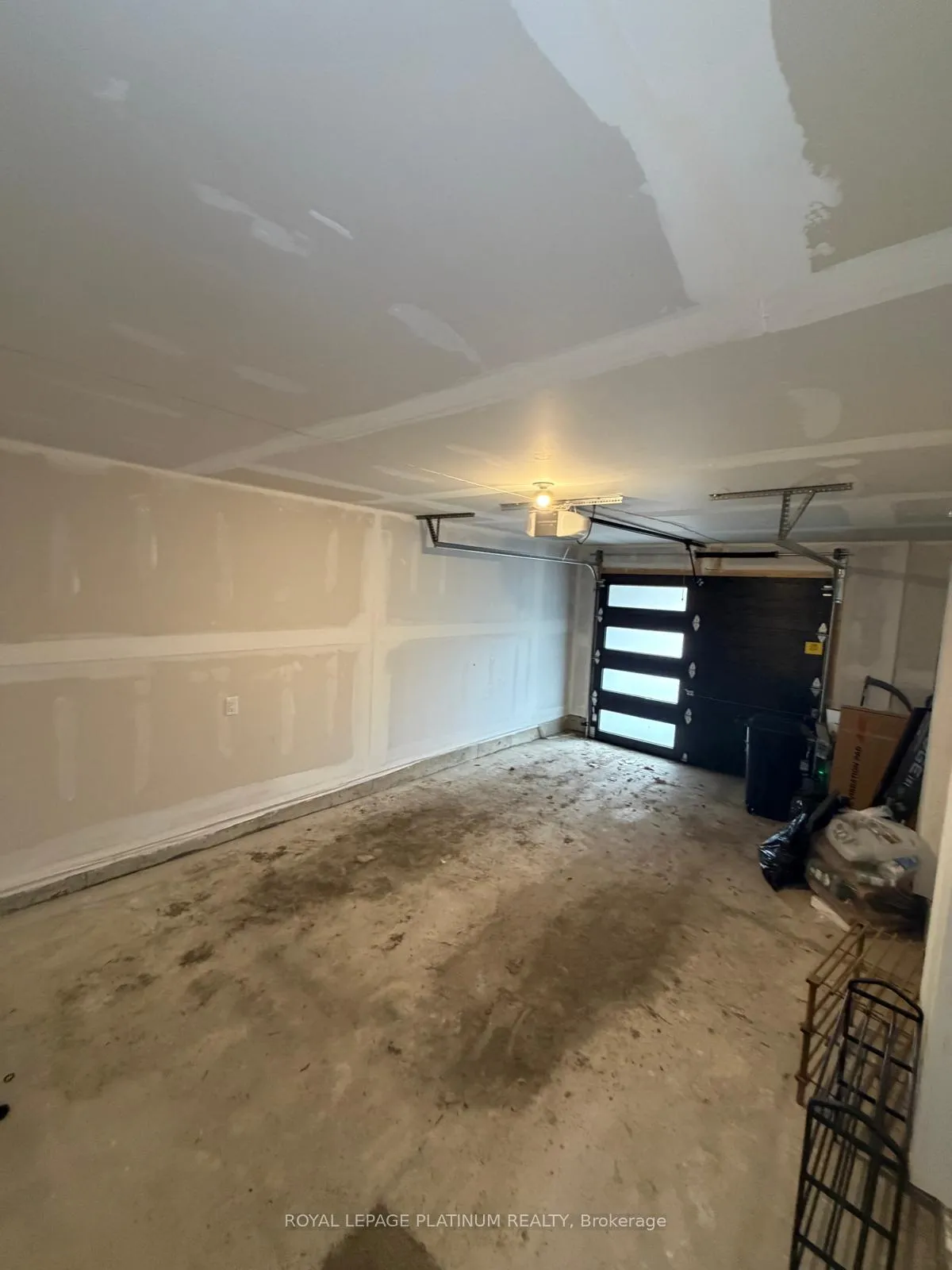 Photo 4 of Unit 55, 290 Equestrian Way, Cambridge — HOMEH