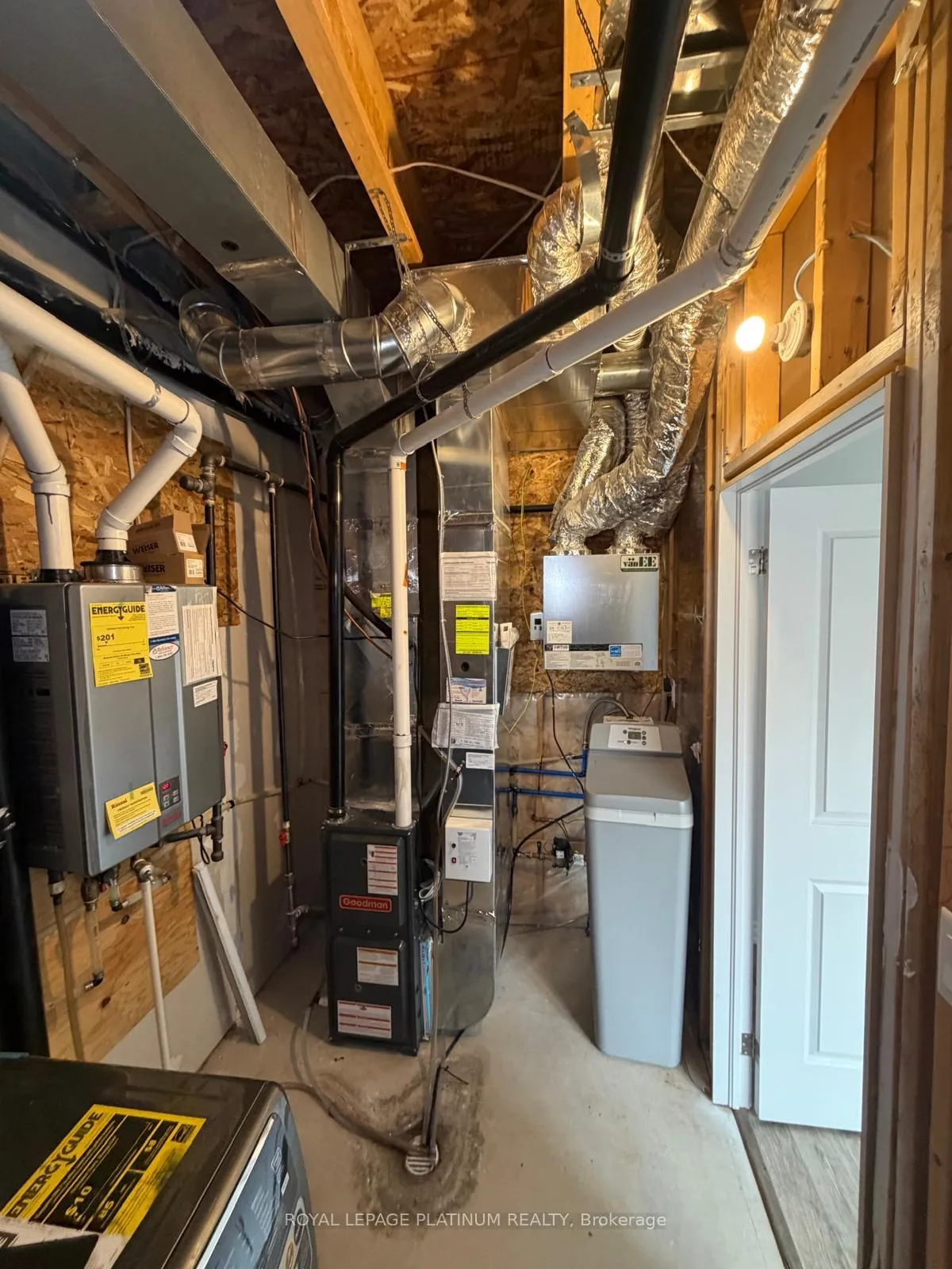 Photo 37 of Unit 55, 290 Equestrian Way, Cambridge — HOMEH