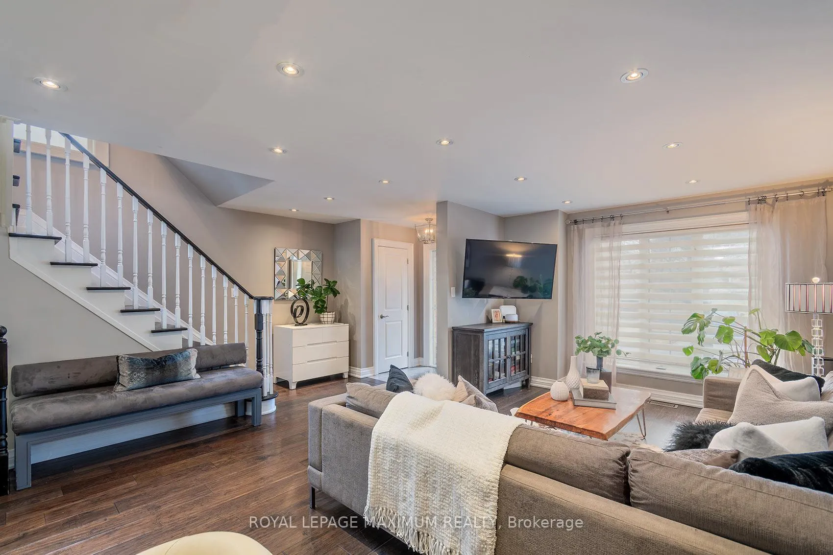 Photo 6 of 33 La Neve Avenue, Vaughan, Sonoma Heights — HOMEH