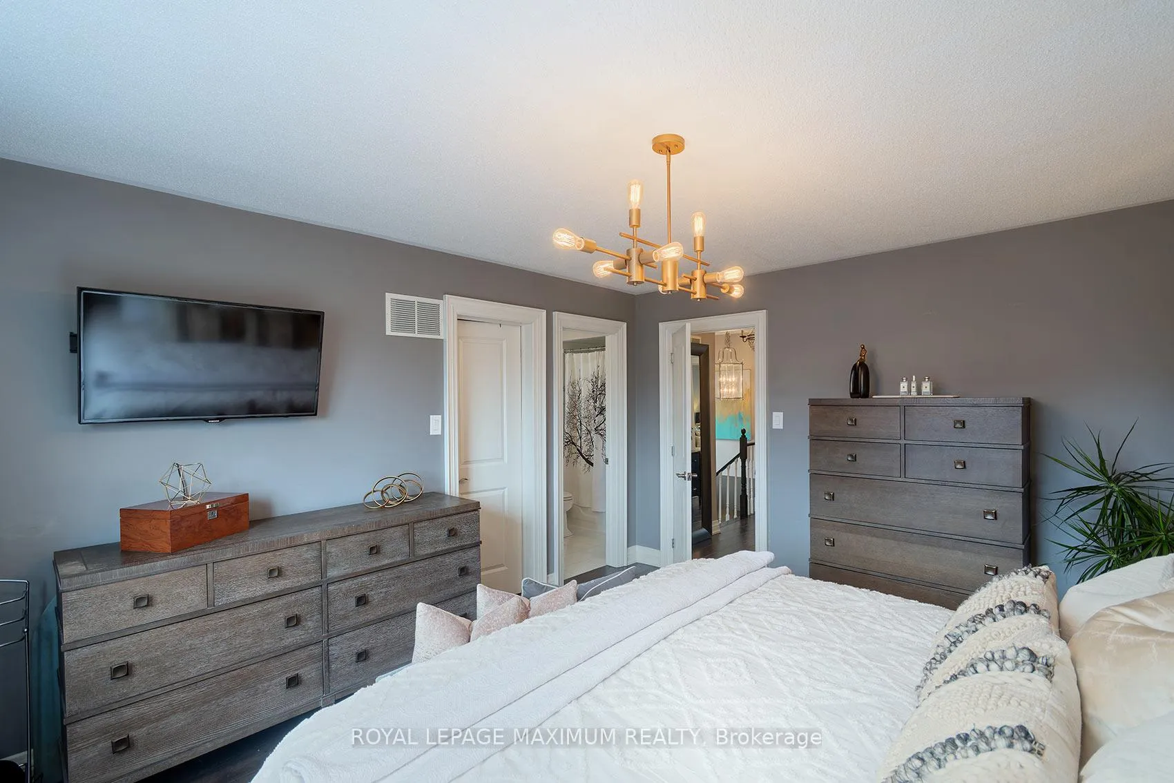 Photo 24 of 33 La Neve Avenue, Vaughan, Sonoma Heights — HOMEH