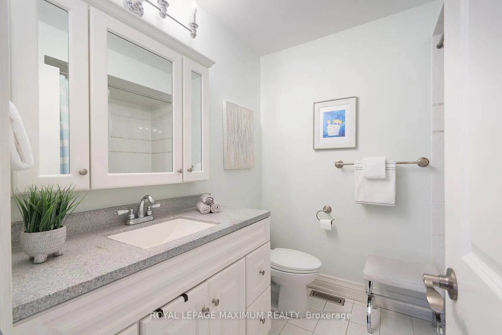 Photo 30 of 33 La Neve Avenue, Vaughan, Sonoma Heights — HOMEH