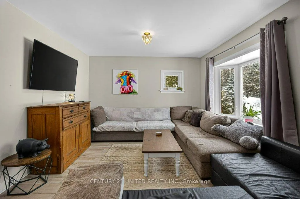 Photo 7 of 175 County Rd 504, North Kawartha — HOMEH