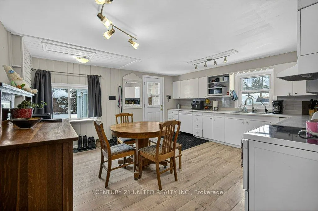 Photo 10 of 175 County Rd 504, North Kawartha — HOMEH