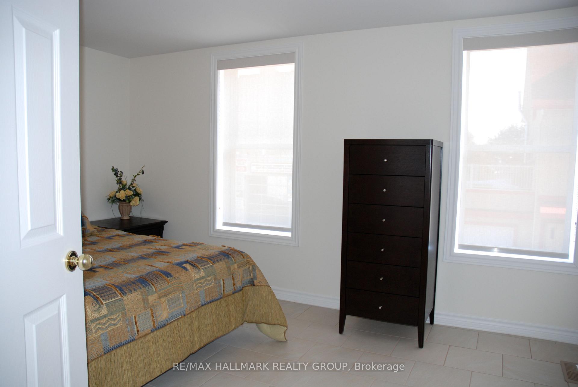 Photo 7 of 240 Cumberland Street, Ottawa, Lower Town/Byward Market — HOMEH