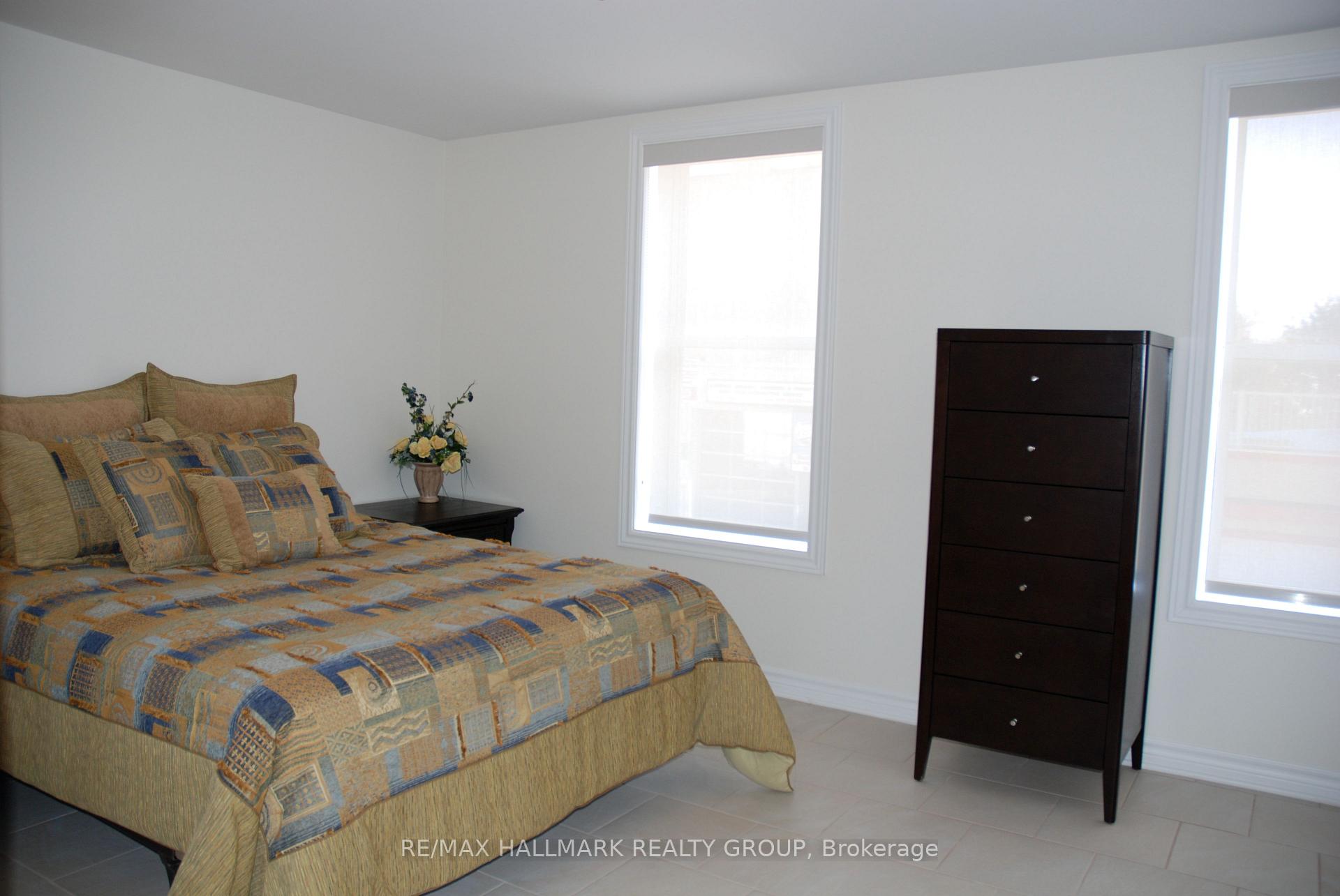 Photo 9 of 240 Cumberland Street, Ottawa, Lower Town/Byward Market — HOMEH