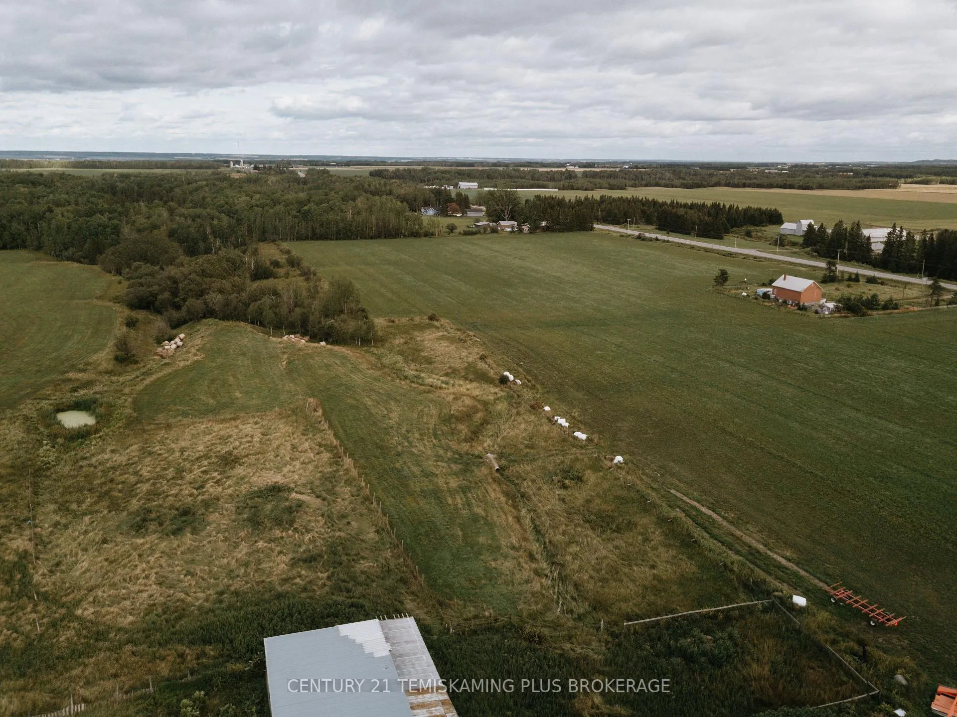 Photo 3 of 46774 Highway 562, Timiskaming, TIM - Outside - Rural — HOMEH