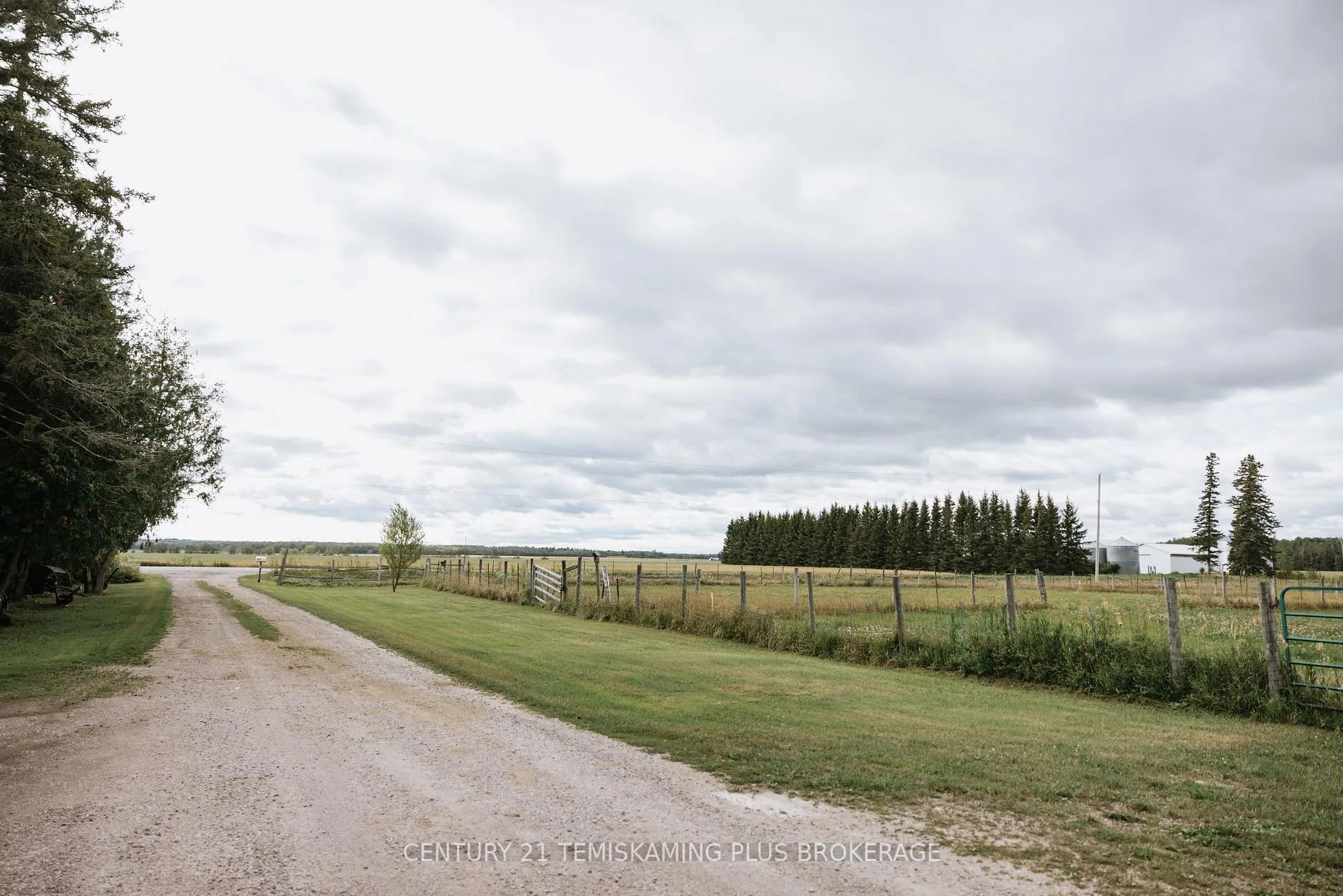 Photo 40 of 46774 Highway 562, Timiskaming, TIM - Outside - Rural — HOMEH