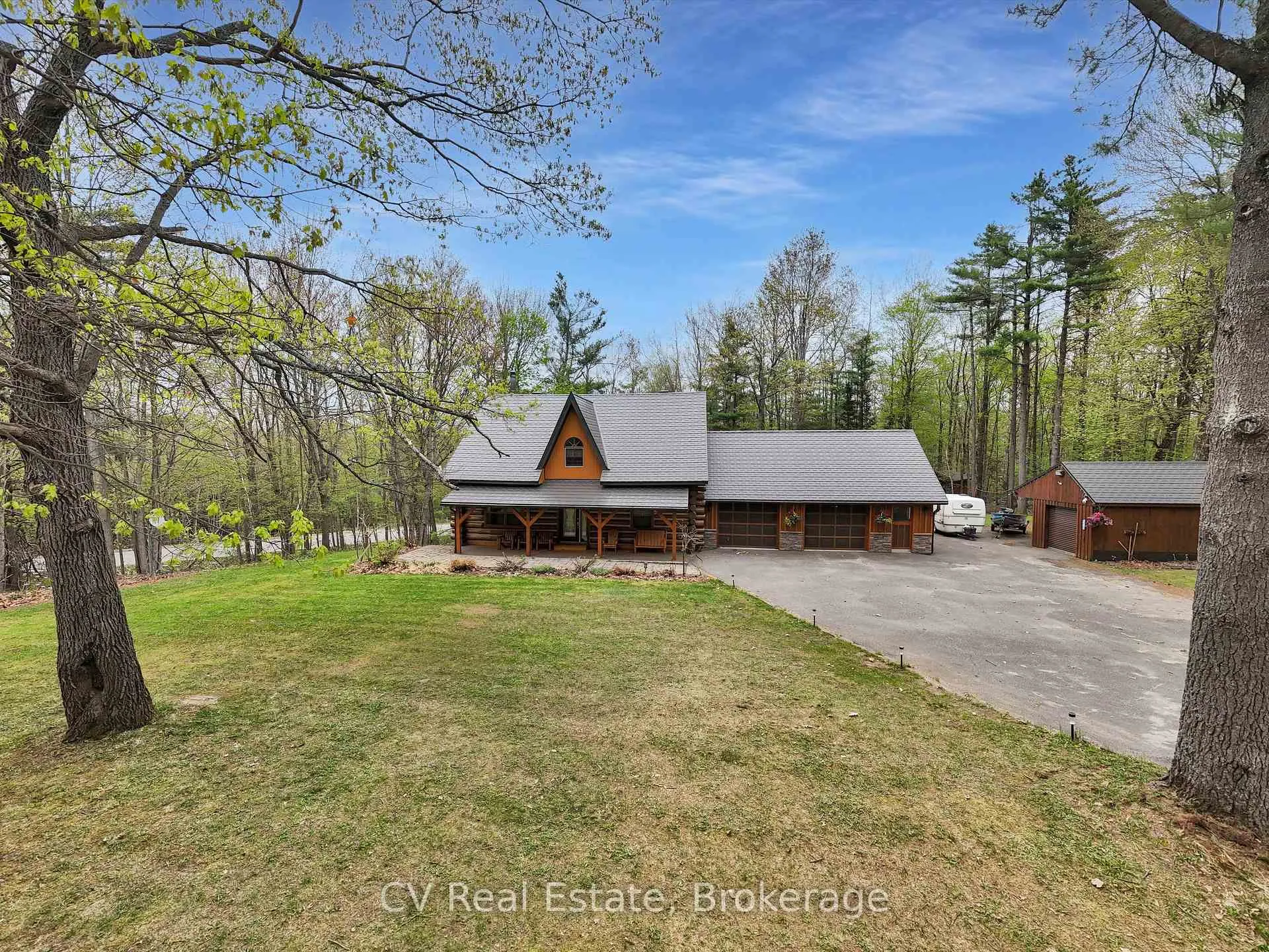 Photo 4 of 1040 Amelia Crescent, Gravenhurst, Morrison — HOMEH