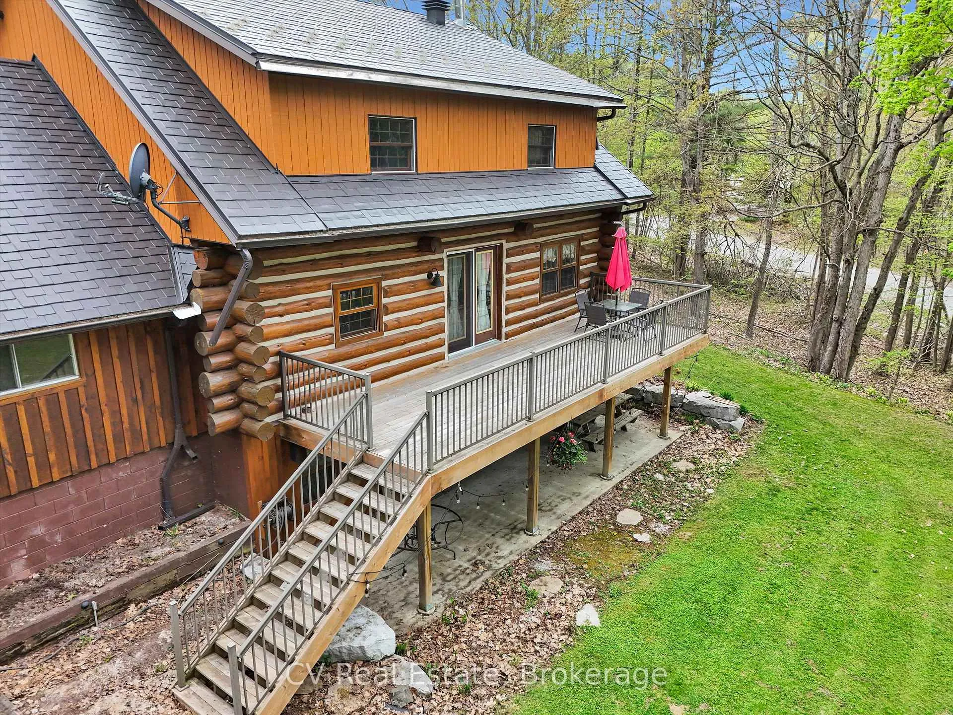 Photo 12 of 1040 Amelia Crescent, Gravenhurst, Morrison — HOMEH