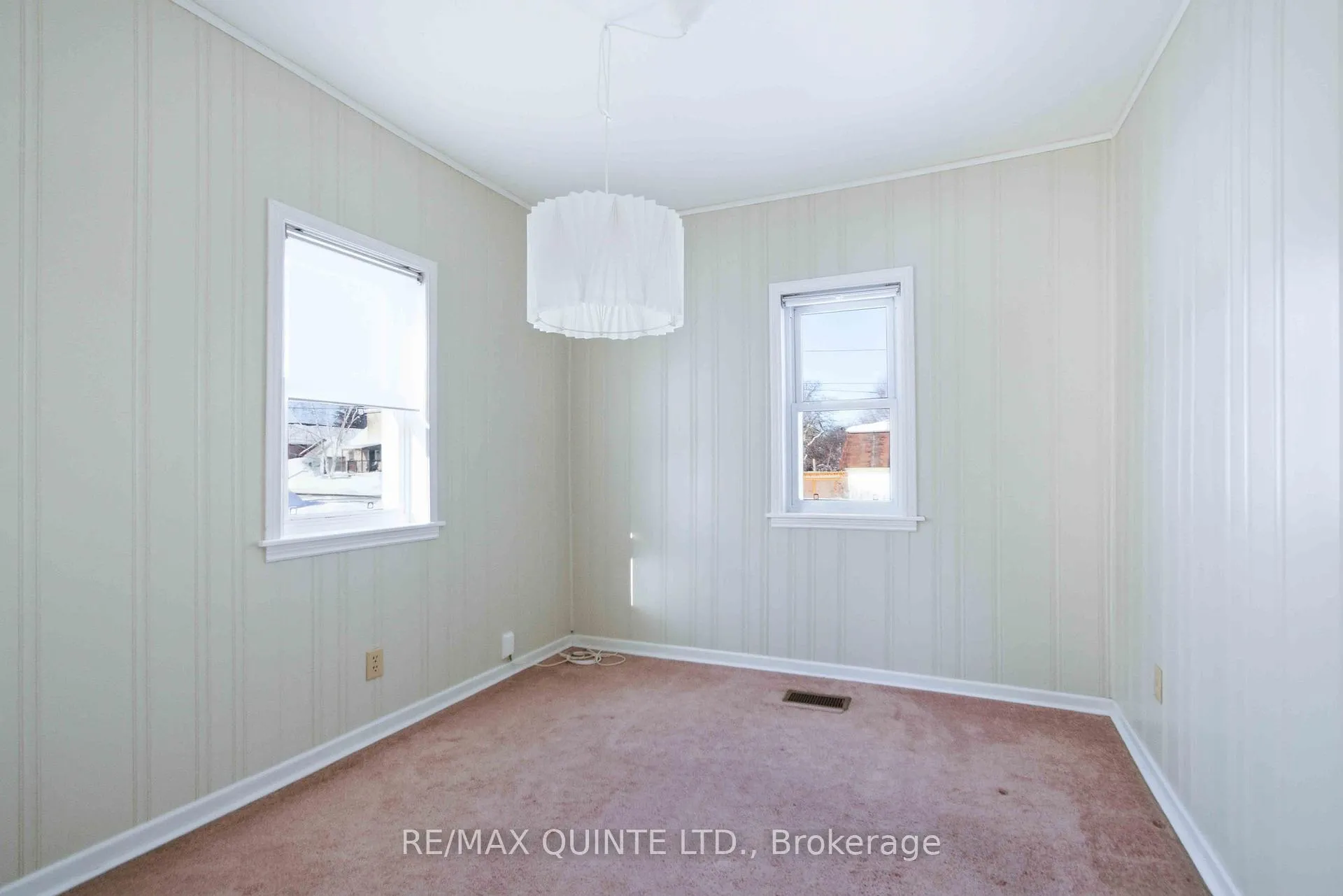 Photo 12 of 9 Wilkins Street, Belleville, Belleville Ward — HOMEH