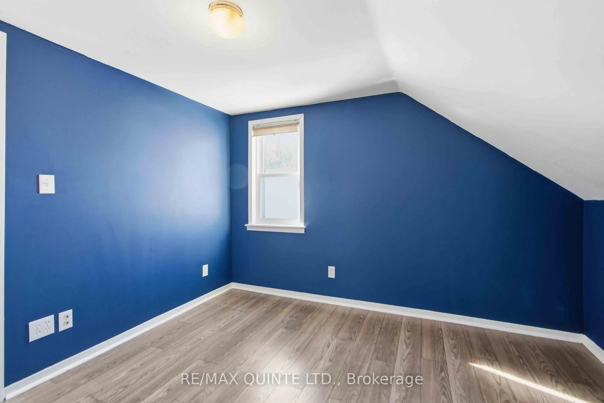 Photo 18 of 9 Wilkins Street, Belleville, Belleville Ward — HOMEH