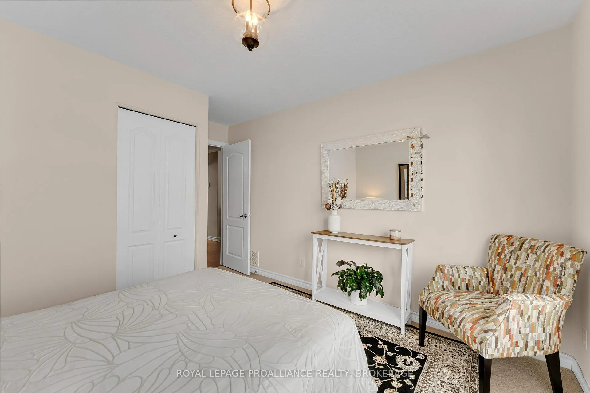 Photo 9 of 137 Ellesmeer Avenue, Kingston, City Northwest — HOMEH